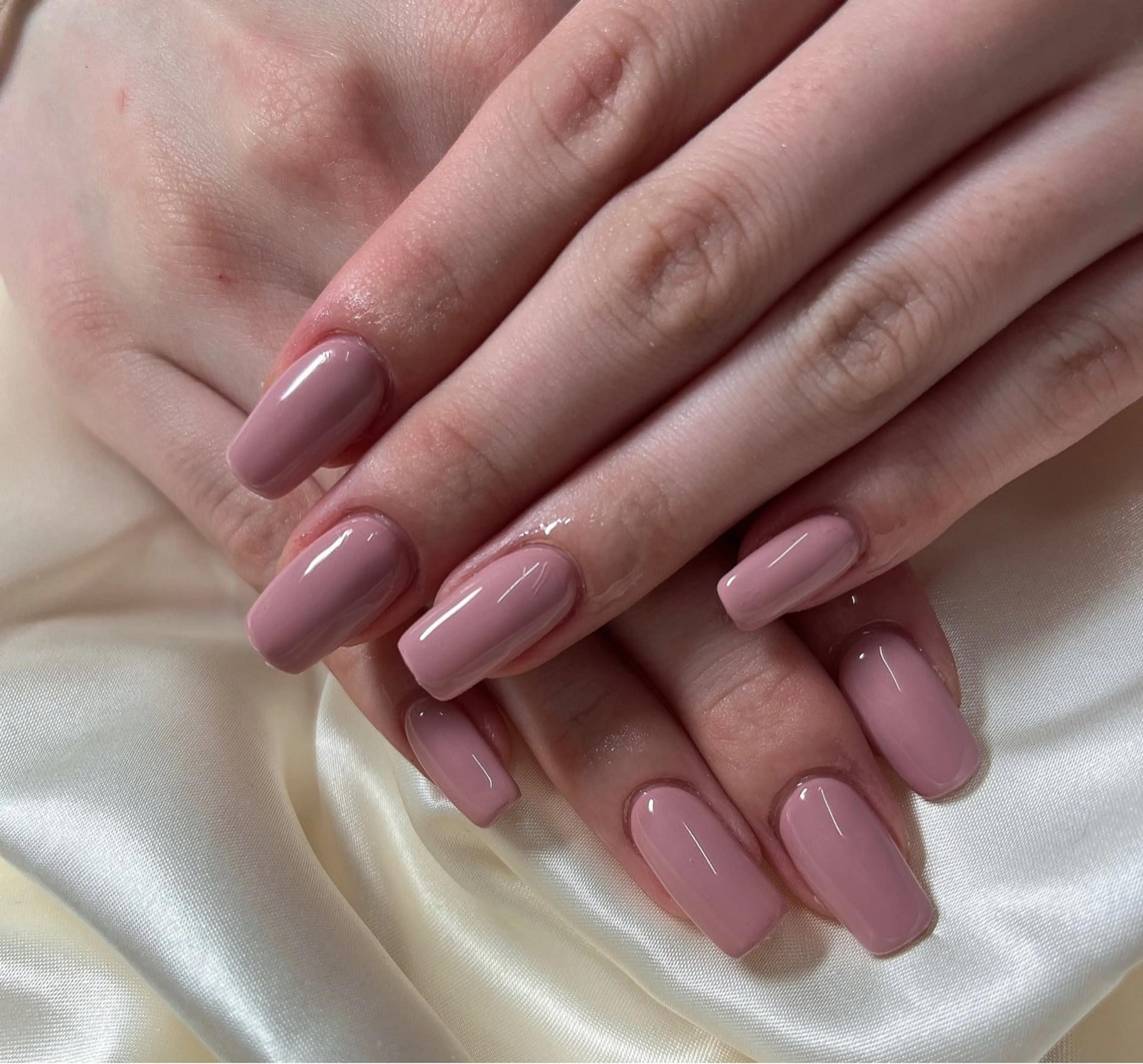 ネイル ワンカラーネイル ハンドネイル Ran  nail所属・Ran Nailのネイルデザイン
