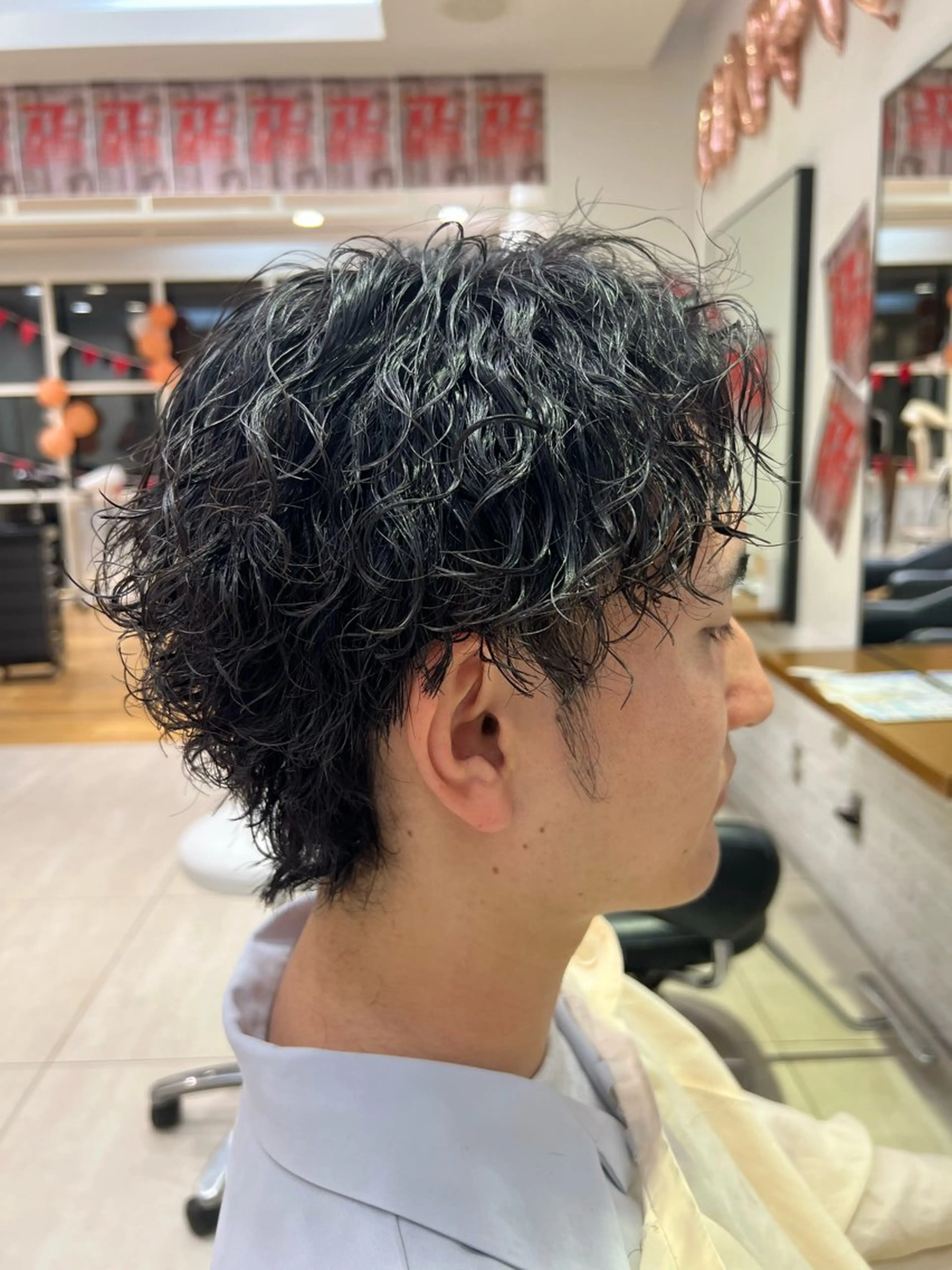ショート メンズパーマ 岩成健志郎のヘアスタイル