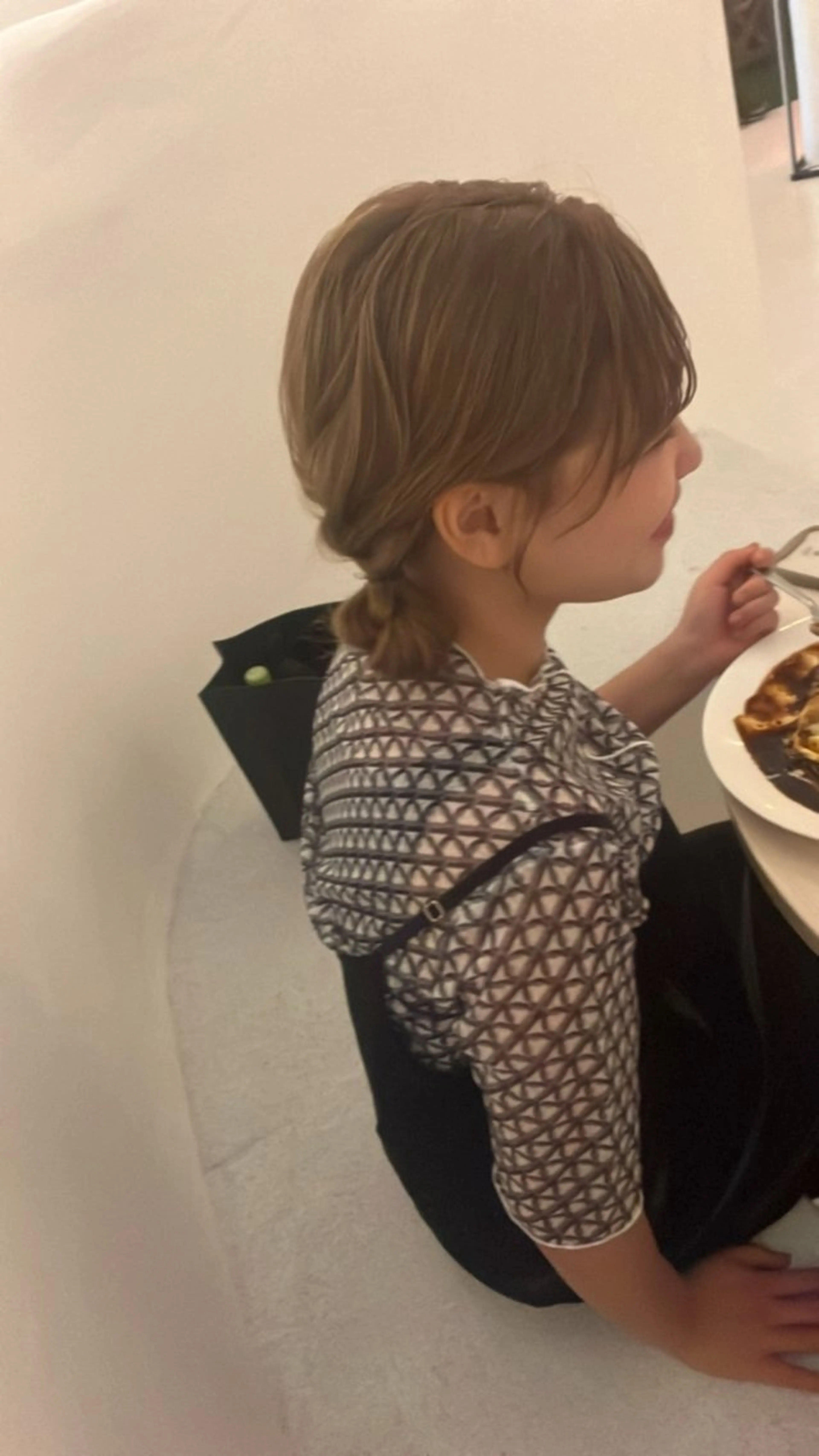 セミロング ヘアアレンジ お団子ヘア ヘアセット Mila chihiroのヘアスタイル