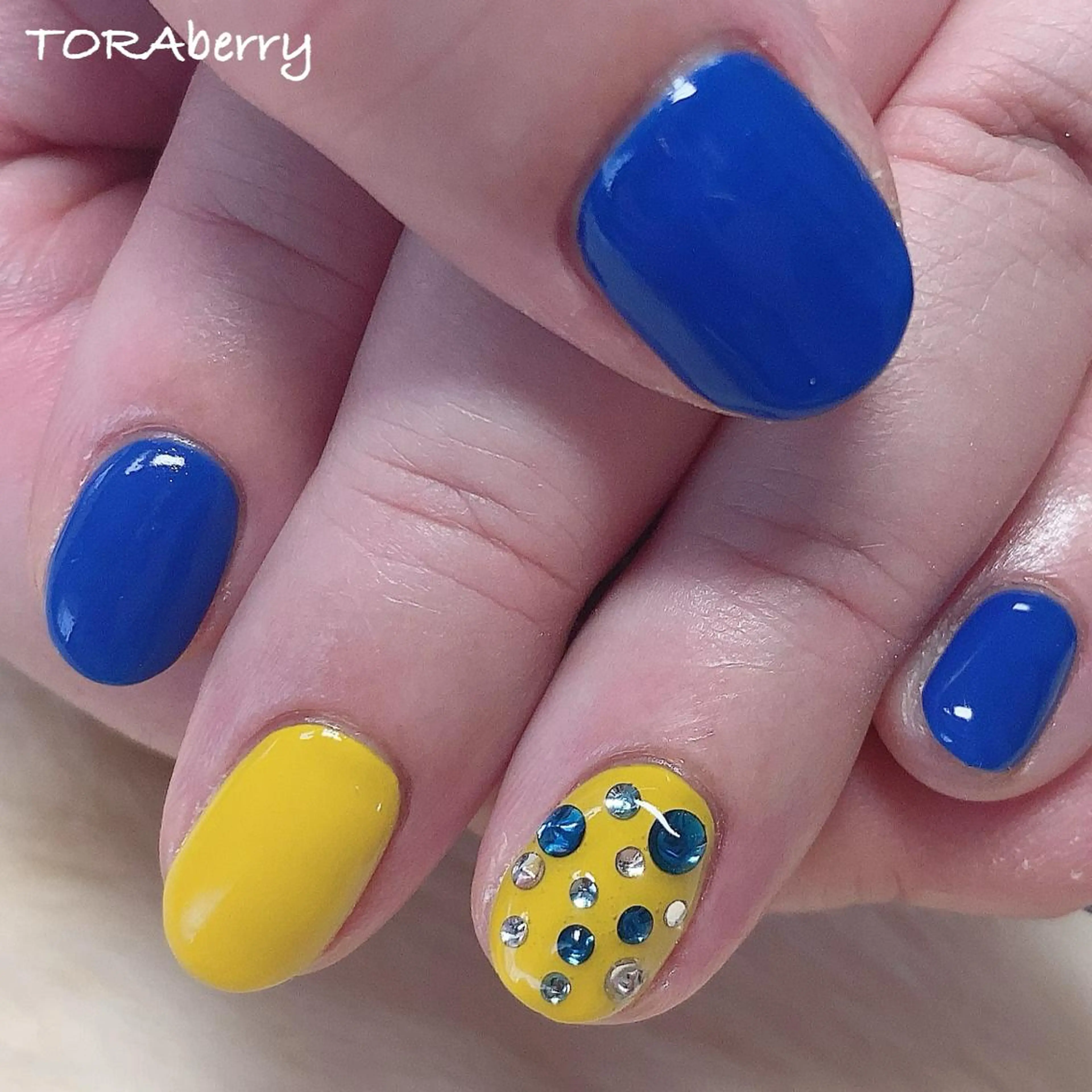 ネイル ハンドネイル ネイリスト なつみのネイルデザイン