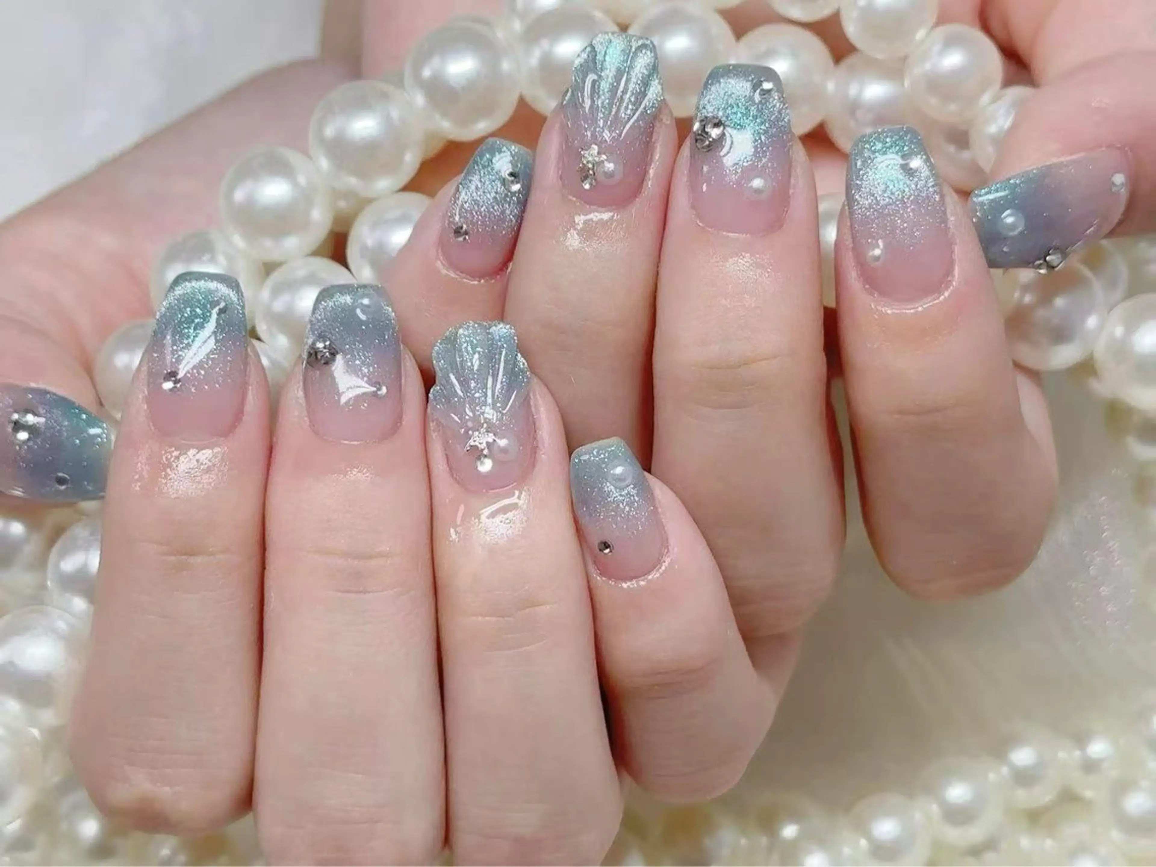 ネイル アートネイル クリアネイル 成人式 長さ出し フラッシュネイル 💫KASUMI 💅のネイルデザイン
