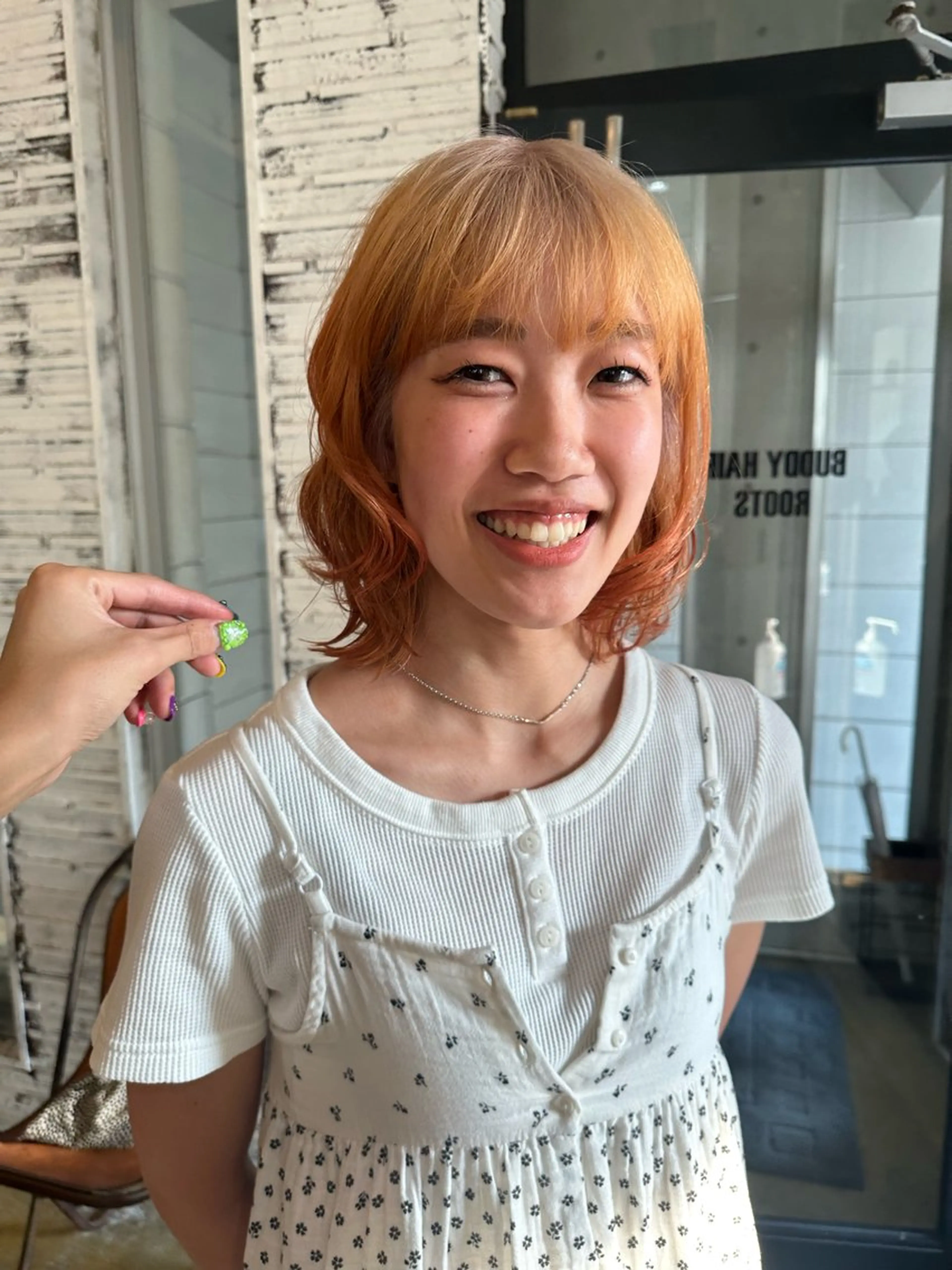 ミディアム カラー ブロンド オレンジ ヘアカラー ✨艶ブリーチカラー✨ 酸性ストレート光太郎のヘアスタイル