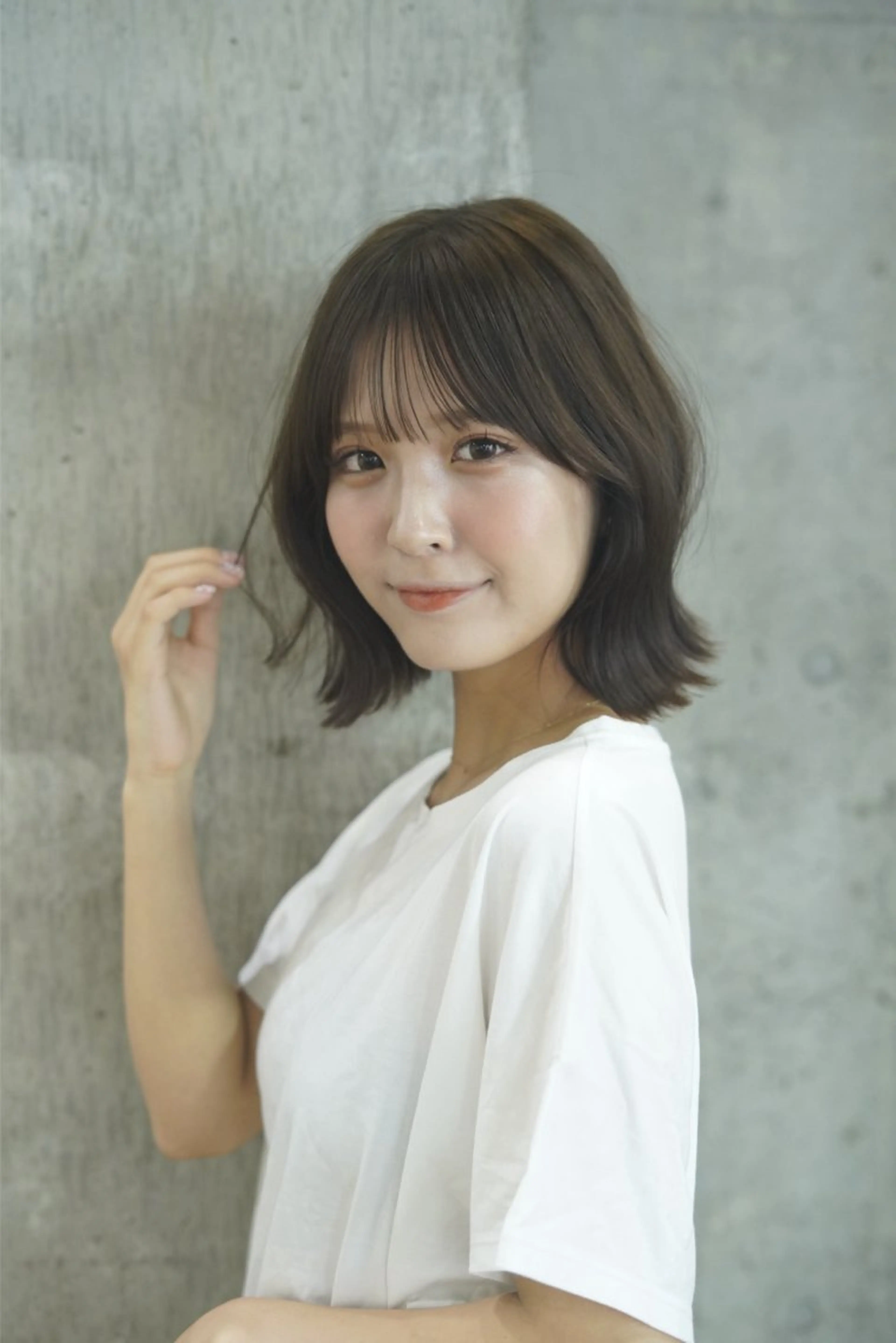 ミディアム ヘアカラー yelm所属・🫒オリーブカラー ミディアムレイヤー✨のヘアスタイル