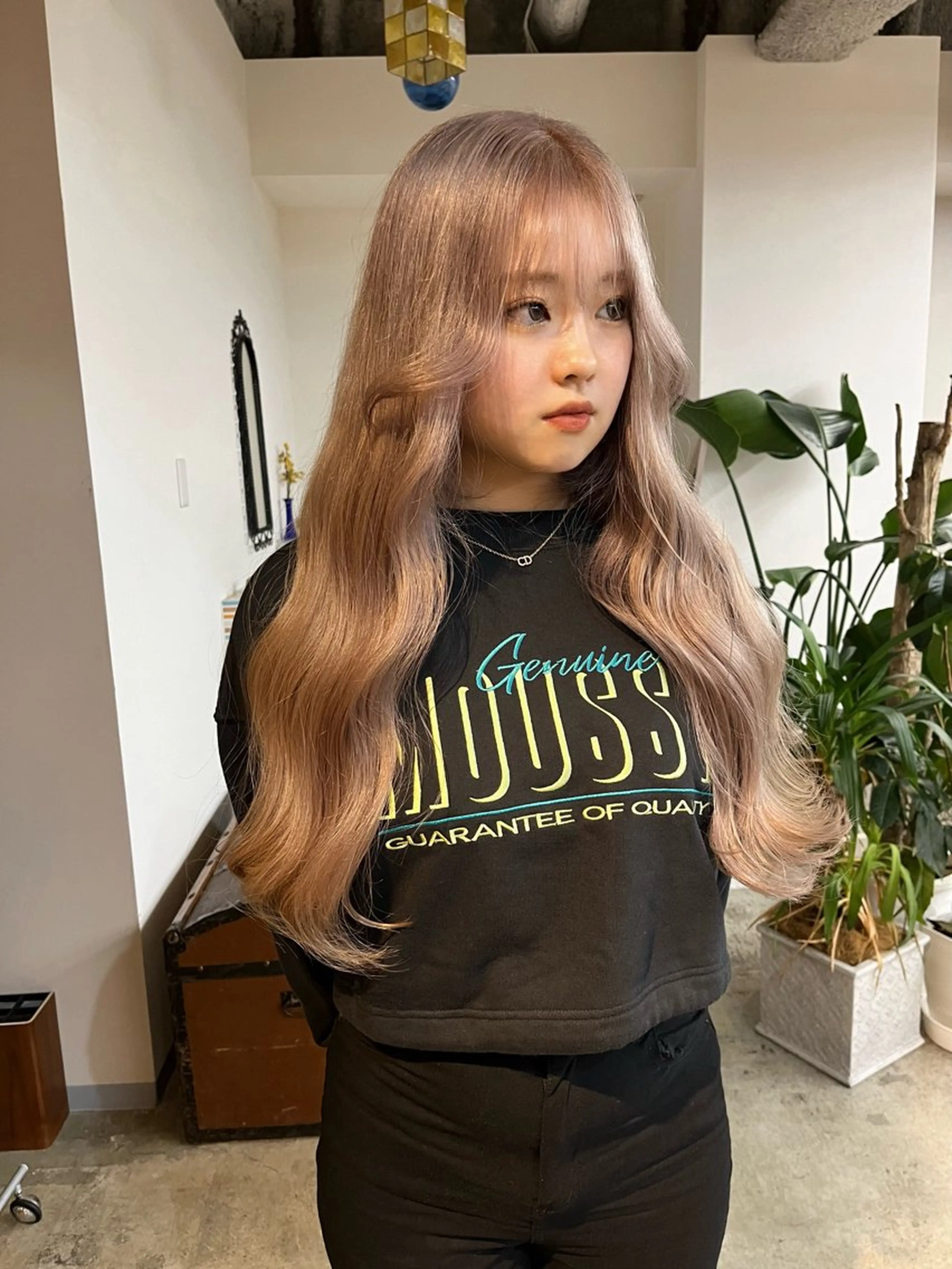 ロング カラー ベージュカラー ブリーチ ホワイトベージュ カット ヘアカラー トリートメント 🩷ハイトーン透明感 レイヤー🩷ユリカのヘアスタイル