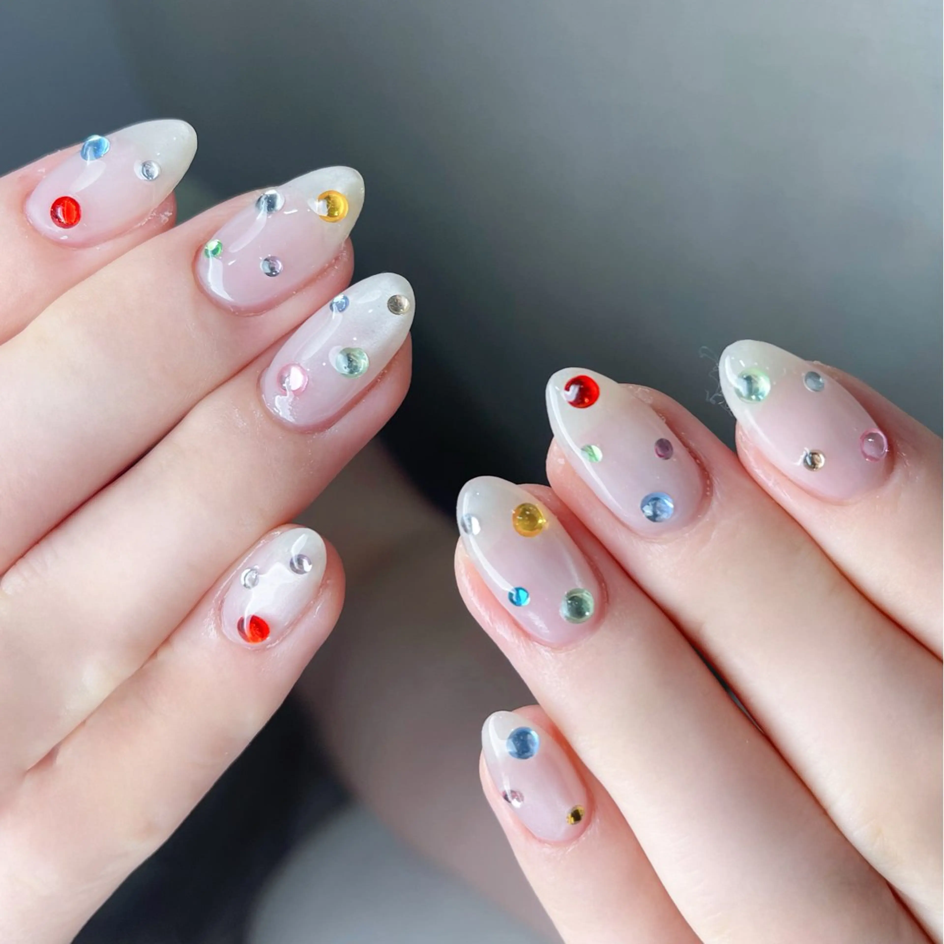 ネイル フットネイル フレンチネイル グラデーション キラキラネイル マグネットネイル ハンドネイル Lina nail Lina nailのネイルデザイン