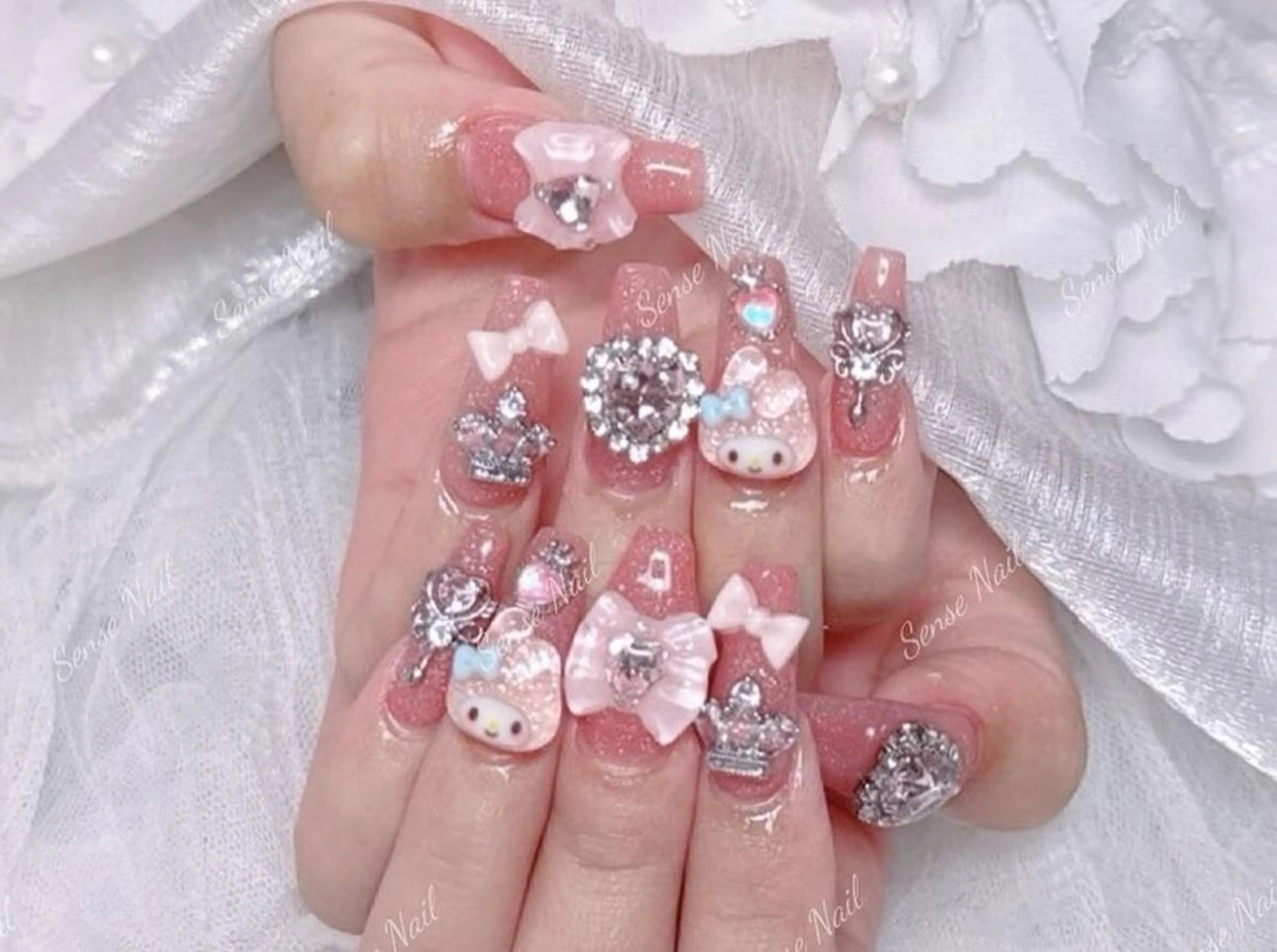 ネイル ハンドネイル ハンドケア Feinn Ink💕のネイルデザイン