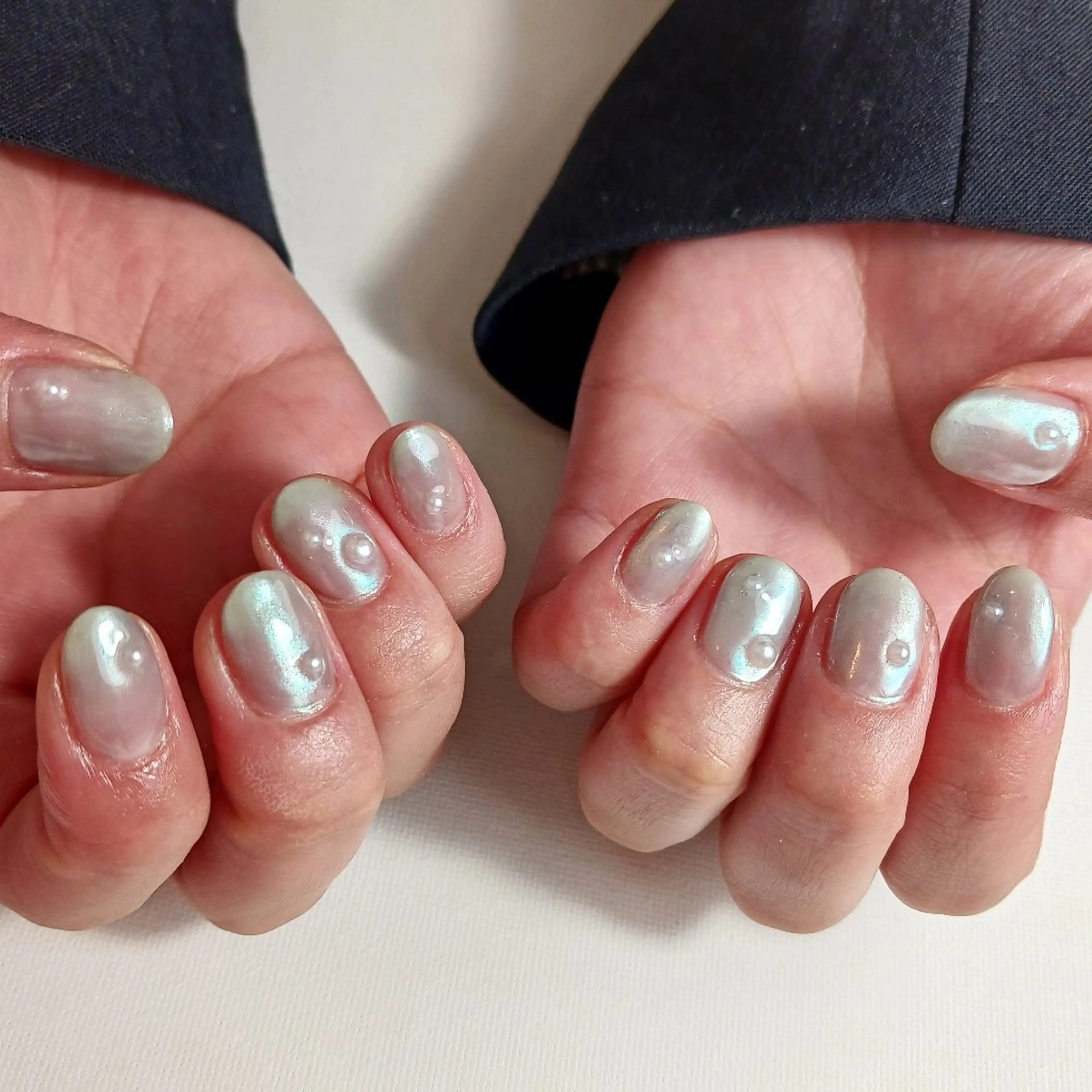 ネイル オーロラネイル ジェルネイル グラデーション 持ち込み 冬ネイル ハンドネイル owlnail /持込みデザイン専門のネイルデザイン