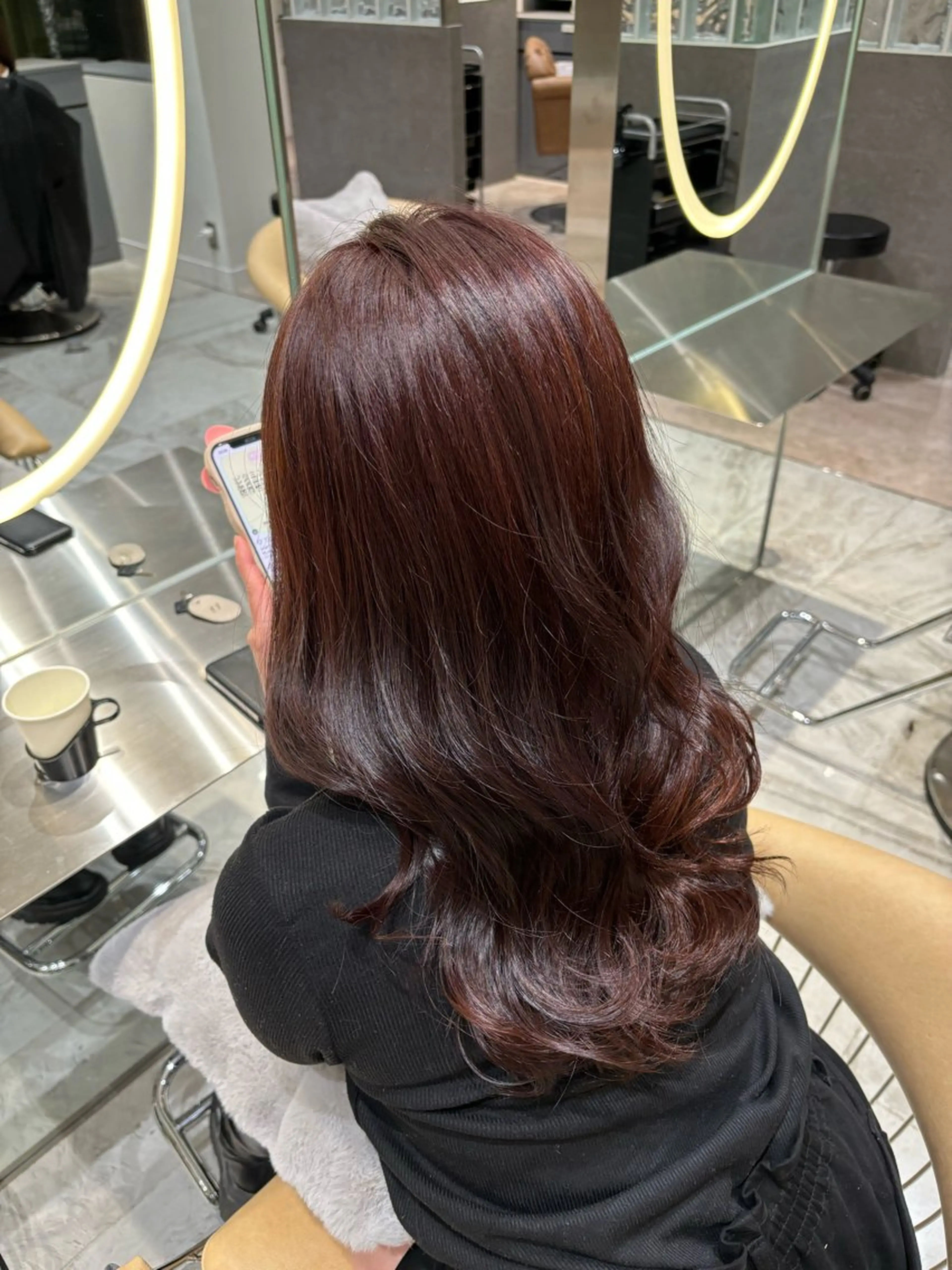 ロング ヘアカラー トリートメント 顔周り\透明感カラ ー\まりんのヘアスタイル