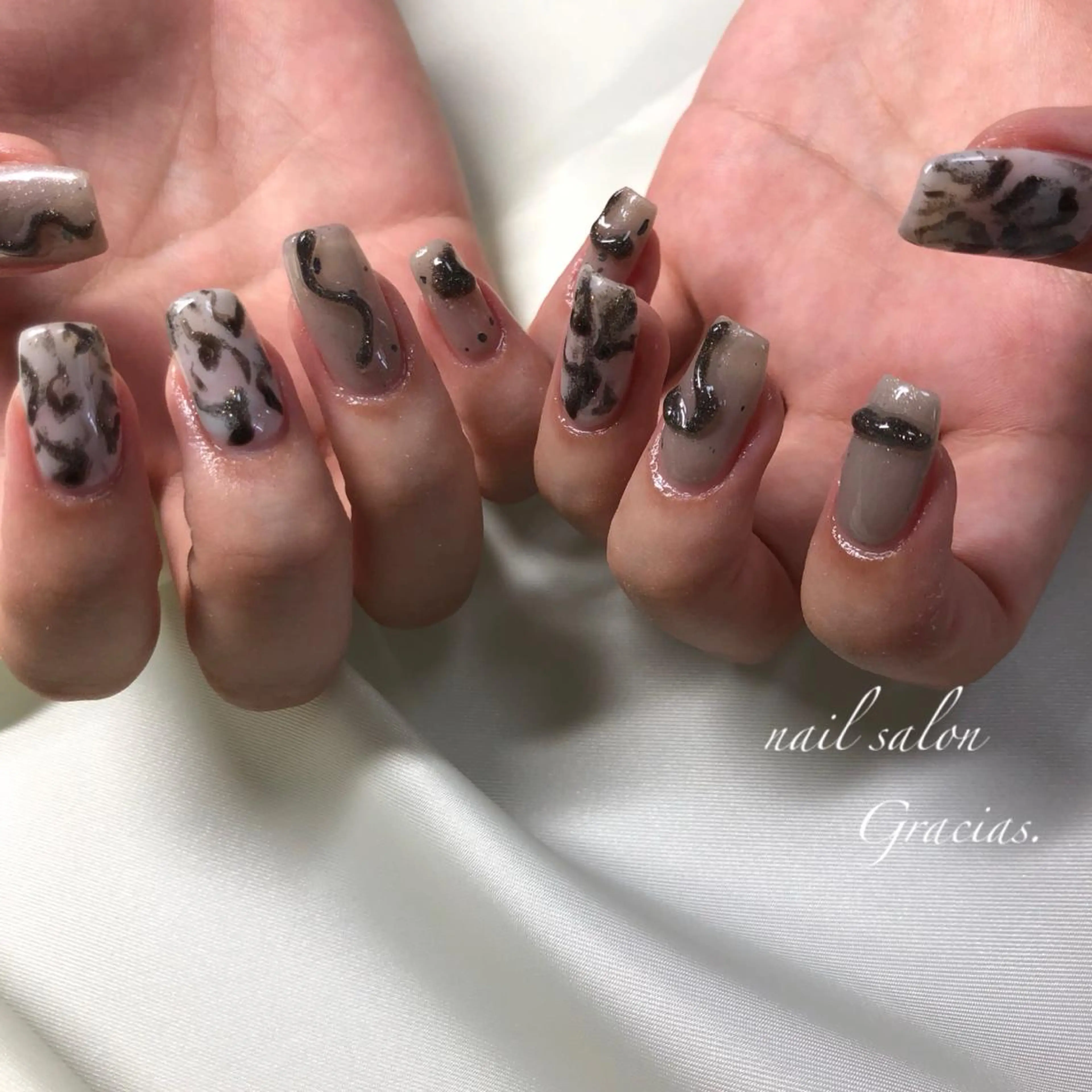 ネイル ハンドネイル Gracias. rieのネイルデザイン