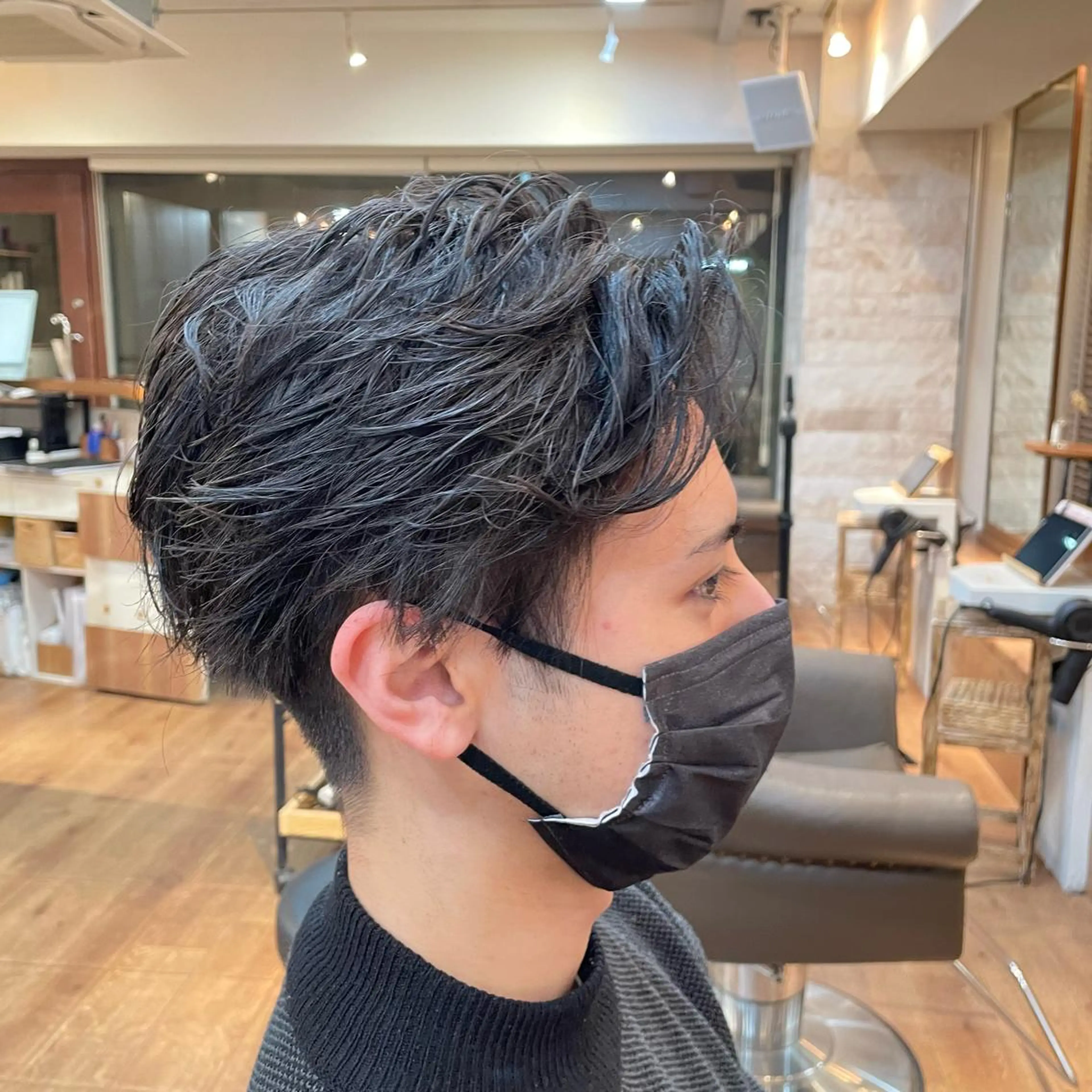 ショート パーマ メンズ メンズパーマ 似合わせカット ニュアンスパーマ 西村 友佑のヘアスタイル