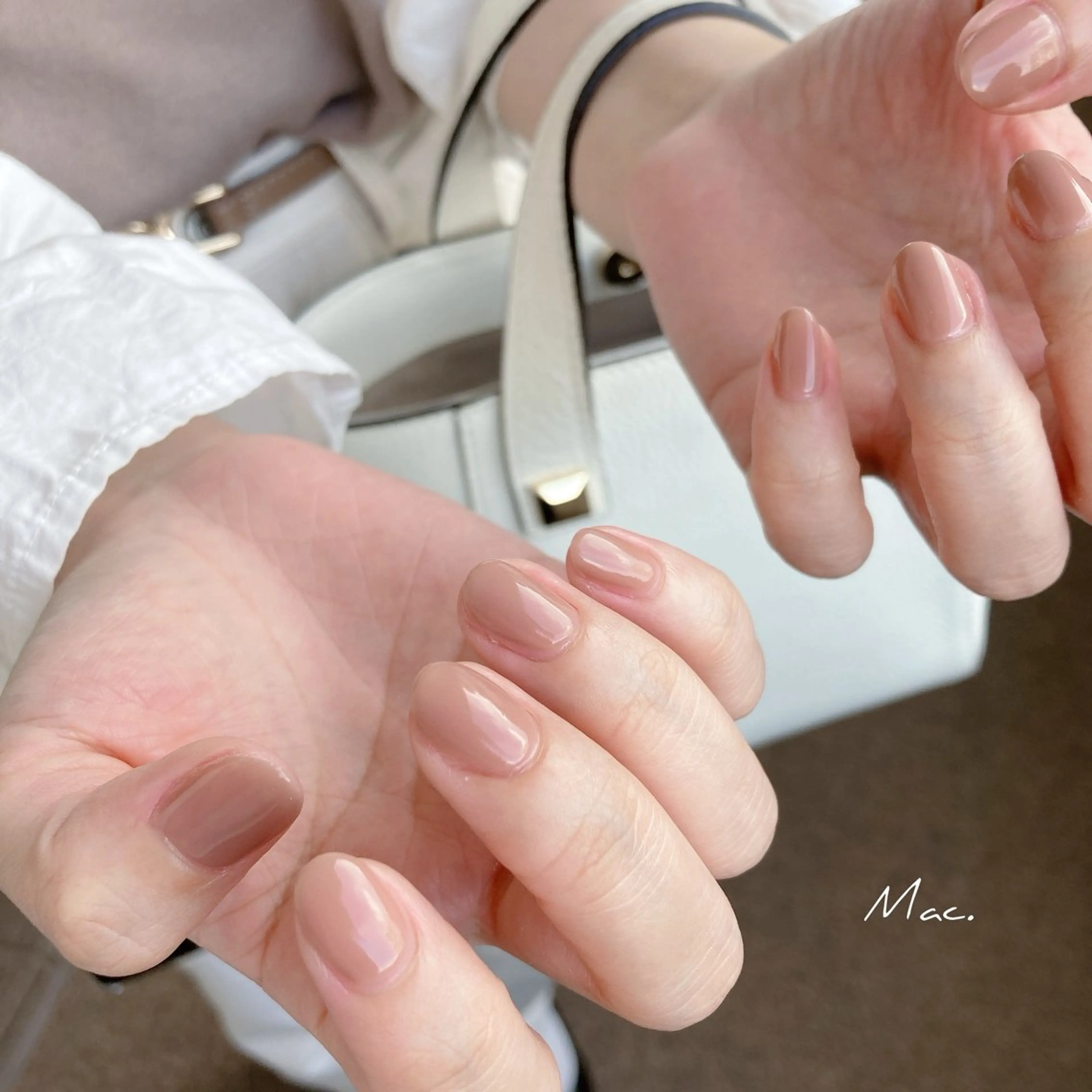 ネイル ハンドネイル atelier mac.のネイルデザイン