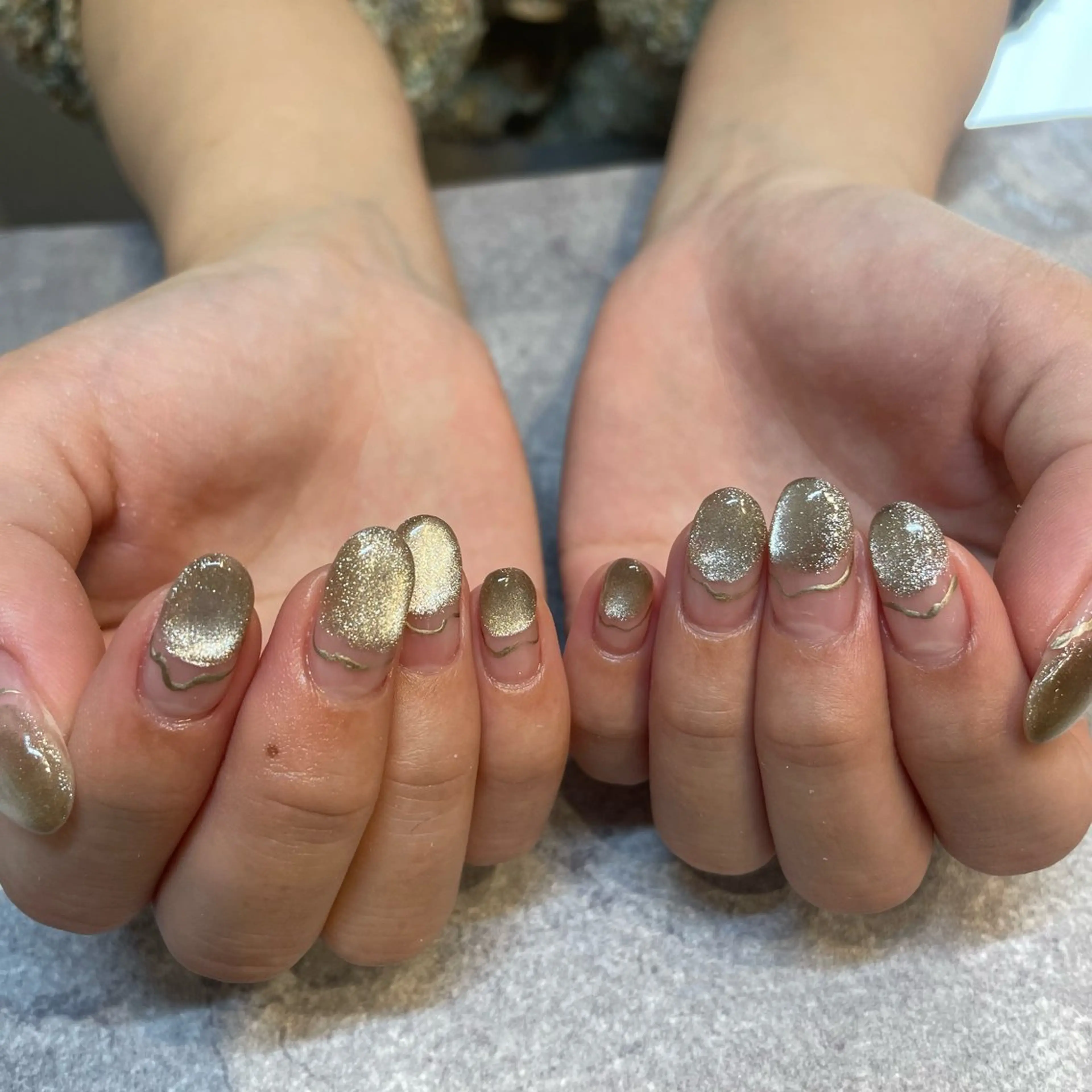 ネイル ニュアンスネイル NISHIMURA MINAMIのネイルデザイン