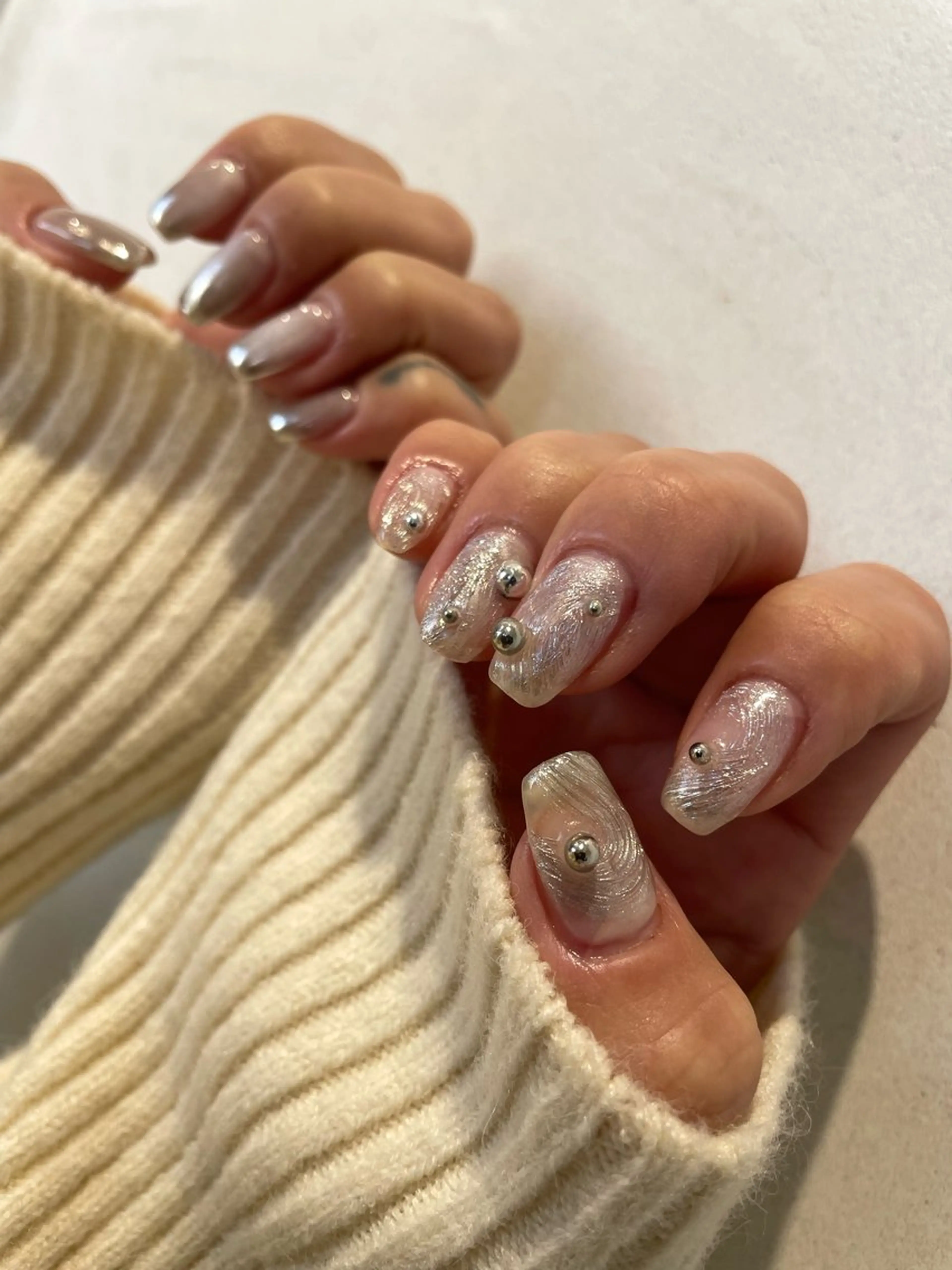 ネイル フレンチネイル ミラーネイル nail atelier Kのネイルデザイン