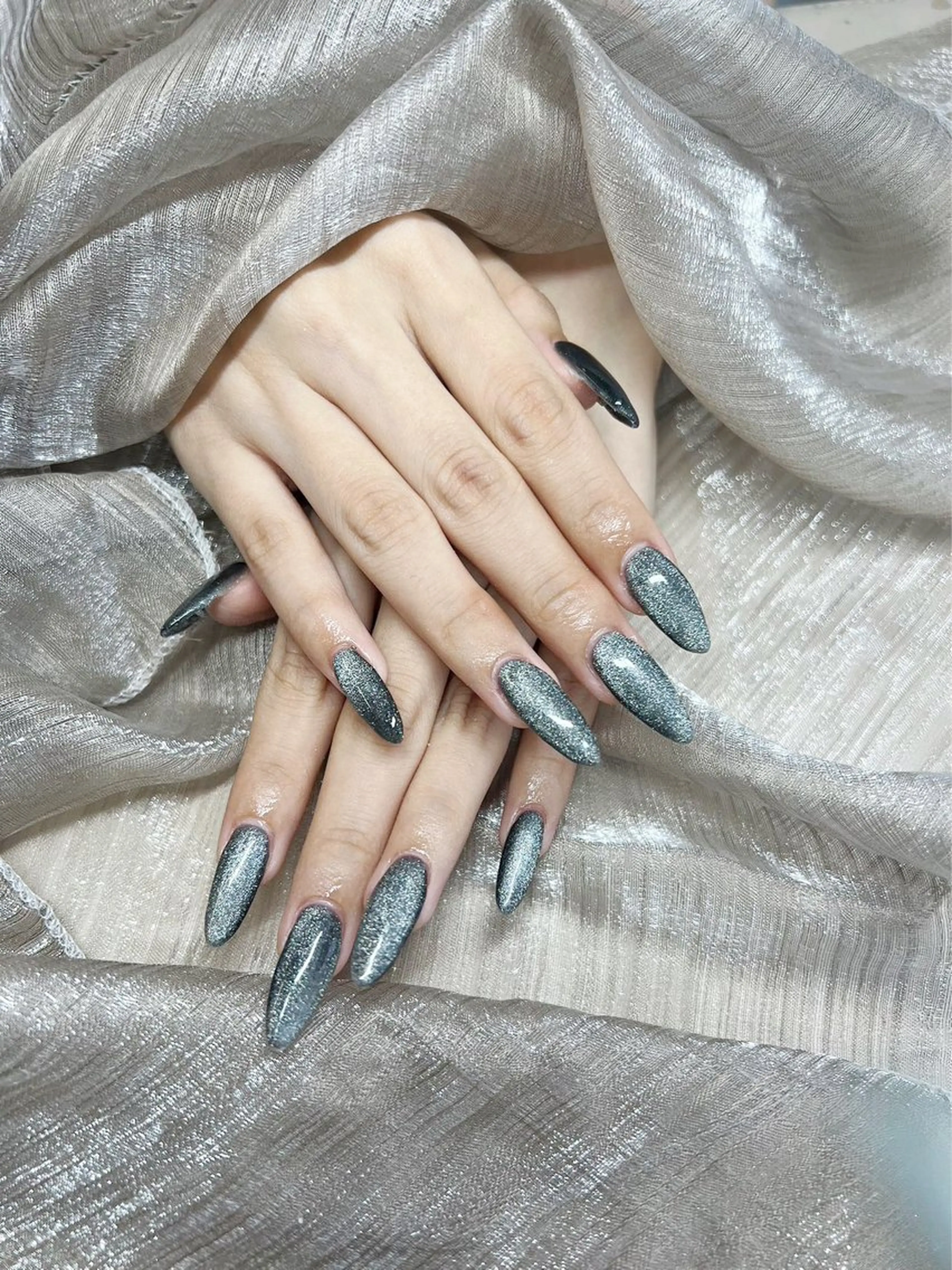 ミディアム 501 nail所属・501 nailのネイルデザイン