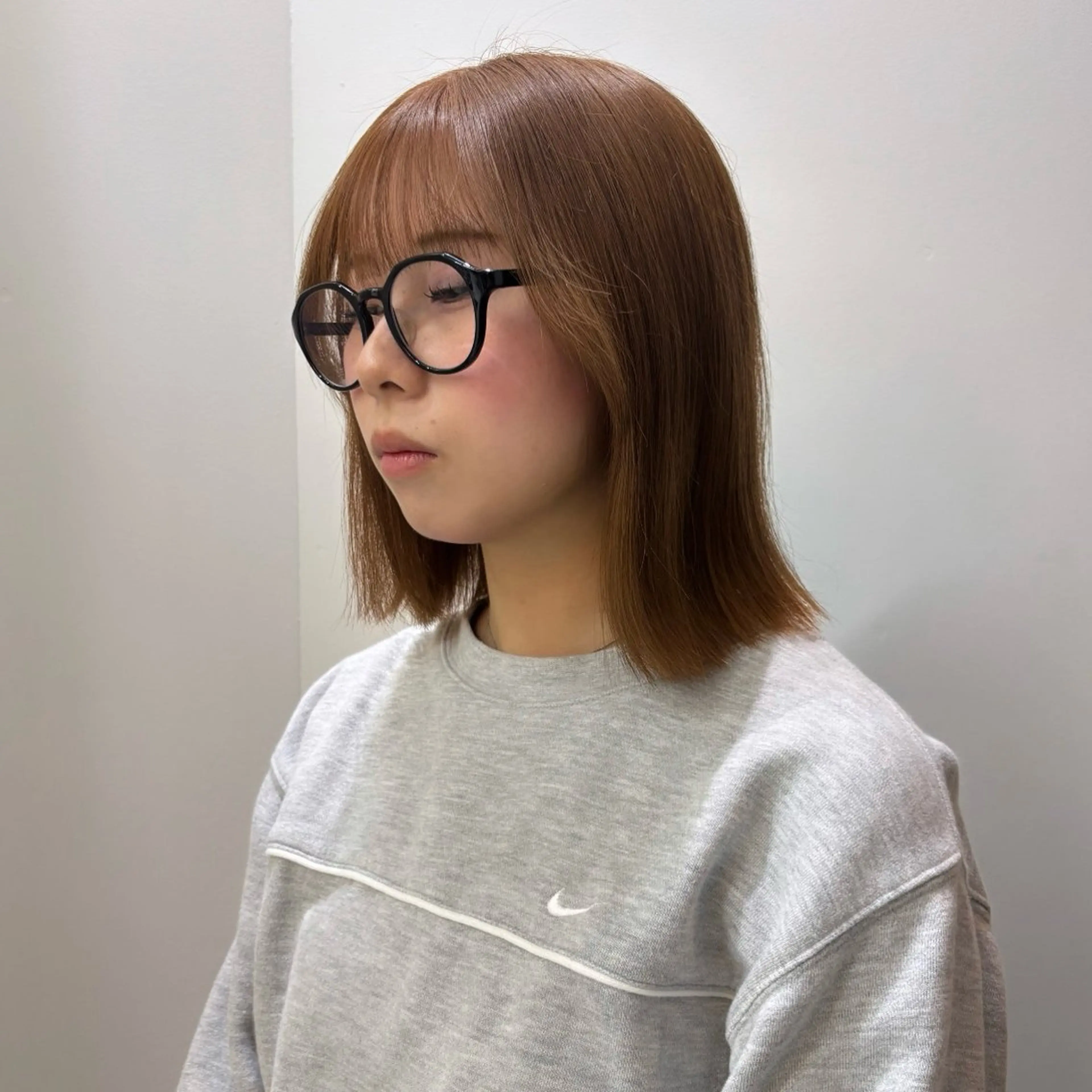 ミディアム カット ヘアカラー トリートメント ☘️かわいいハイトー ン☘️nonokaのヘアスタイル