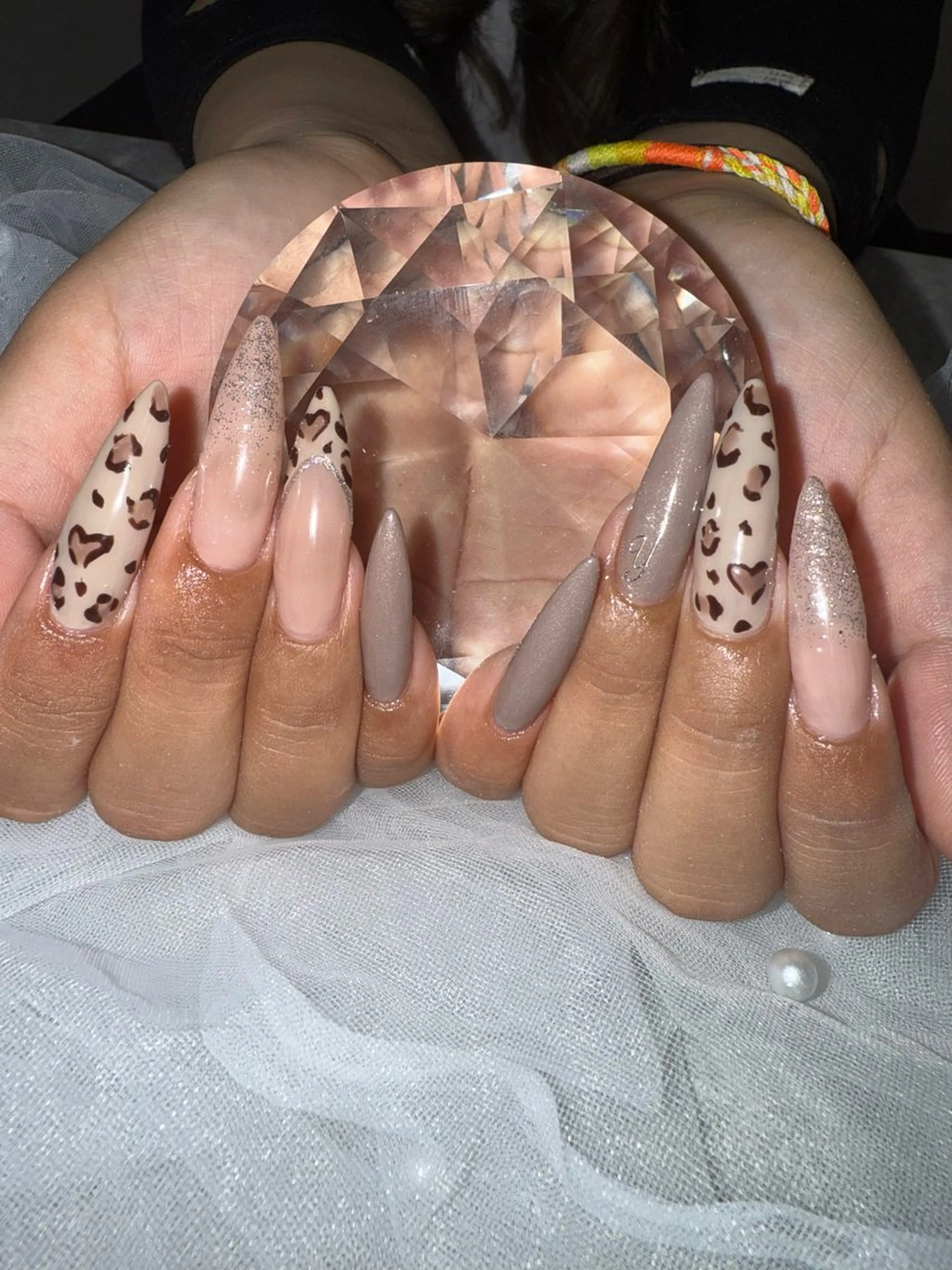 ネイル アニマル柄 ブラウン ハート 持ち込み ハンドネイル Raviliss ♡のネイルデザイン