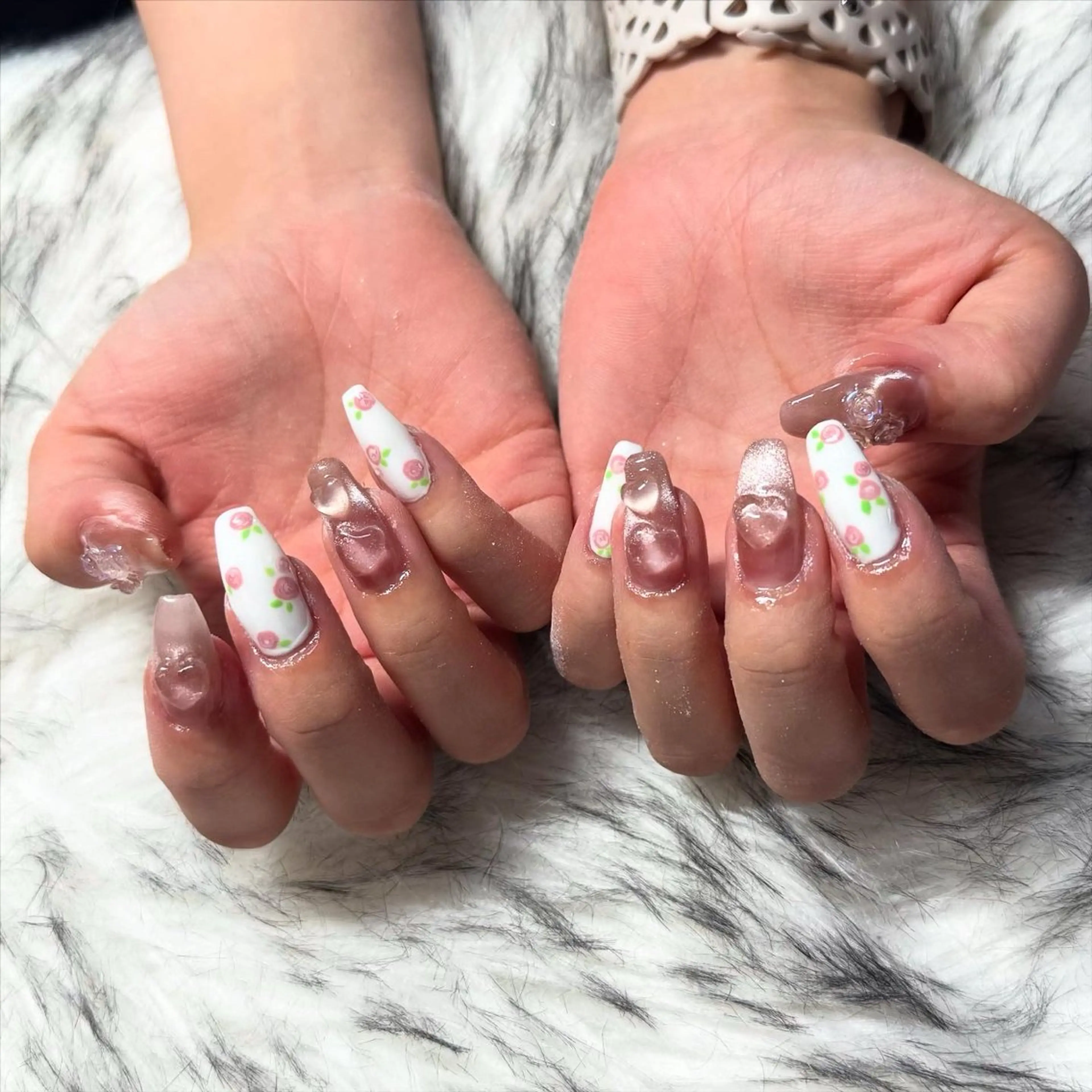 ミディアム ハンドネイル mao .のネイルデザイン