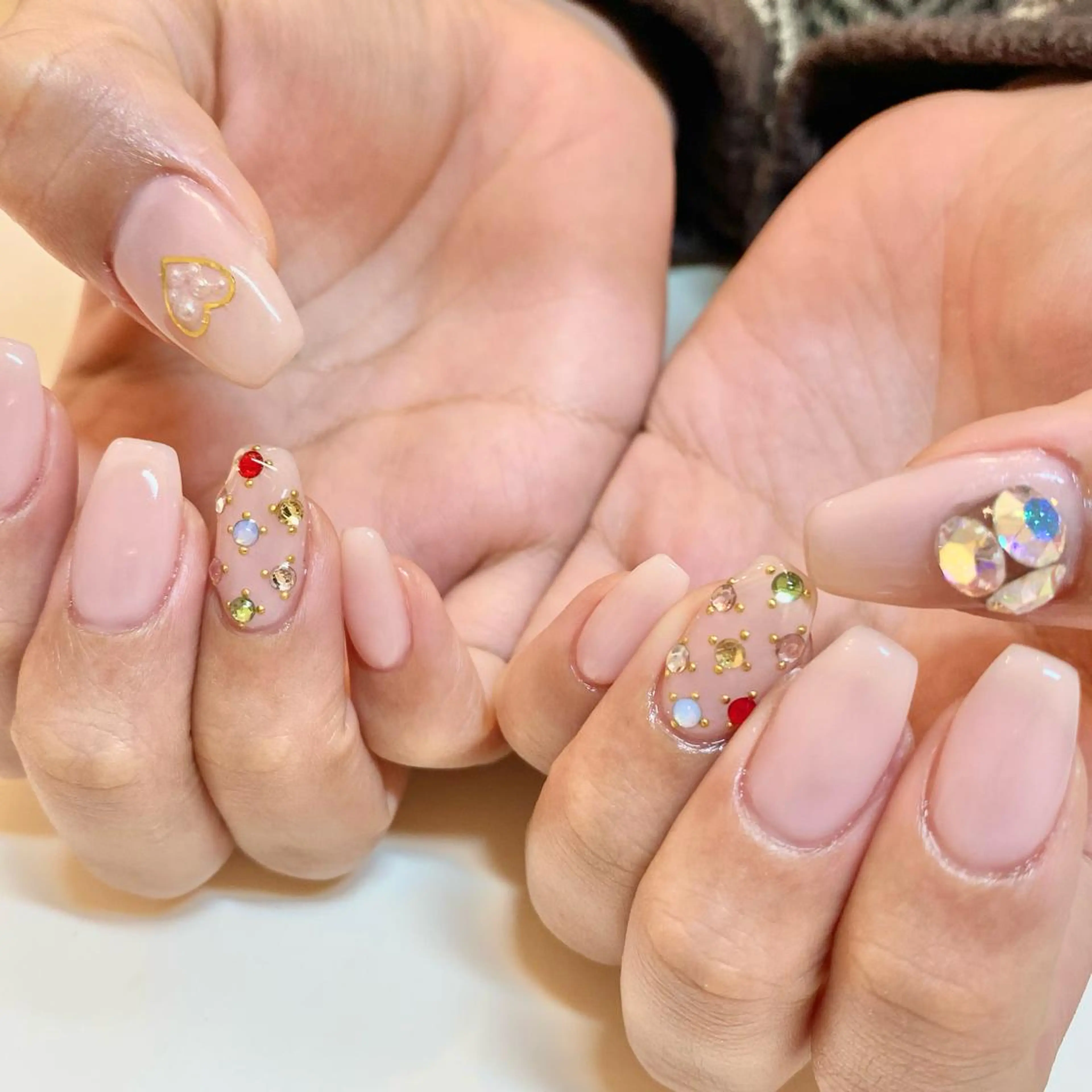 ネイル ハンドネイル 藤原 みゆのネイルデザイン