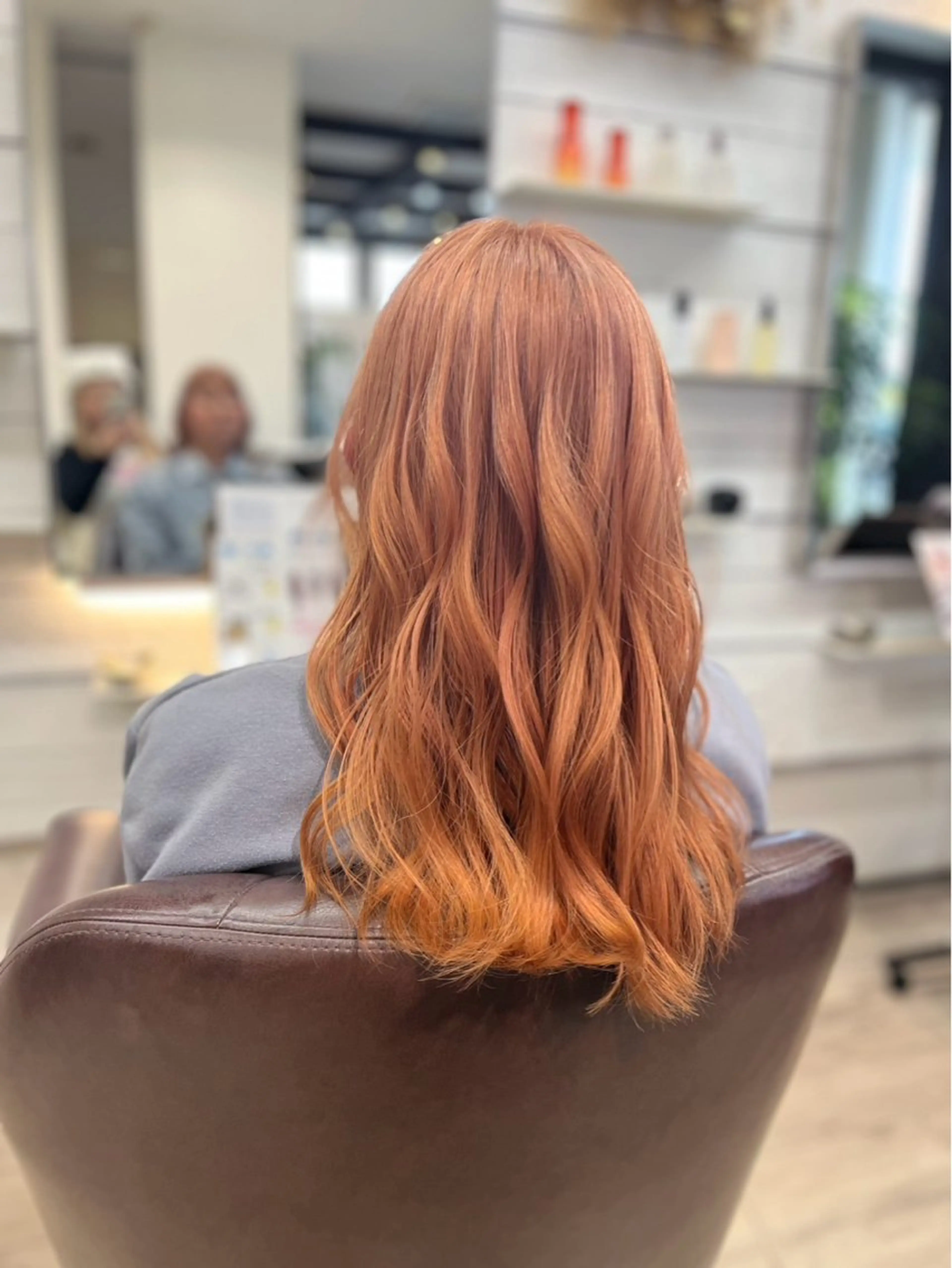 ミディアム 三原 つばさのヘアスタイル
