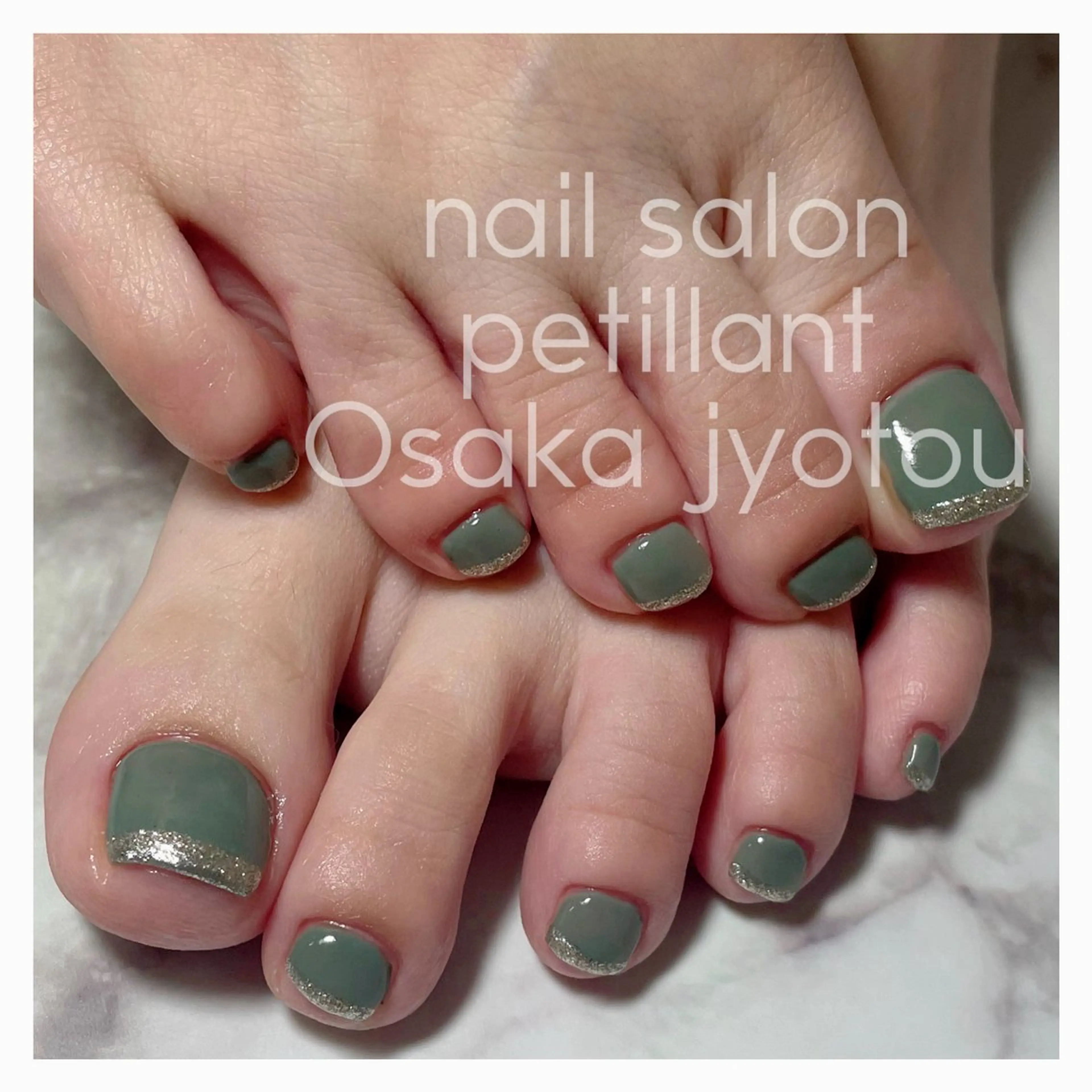 ネイル キラキラネイル ワンカラーネイル petillant所属・nail salon petillantのネイルデザイン