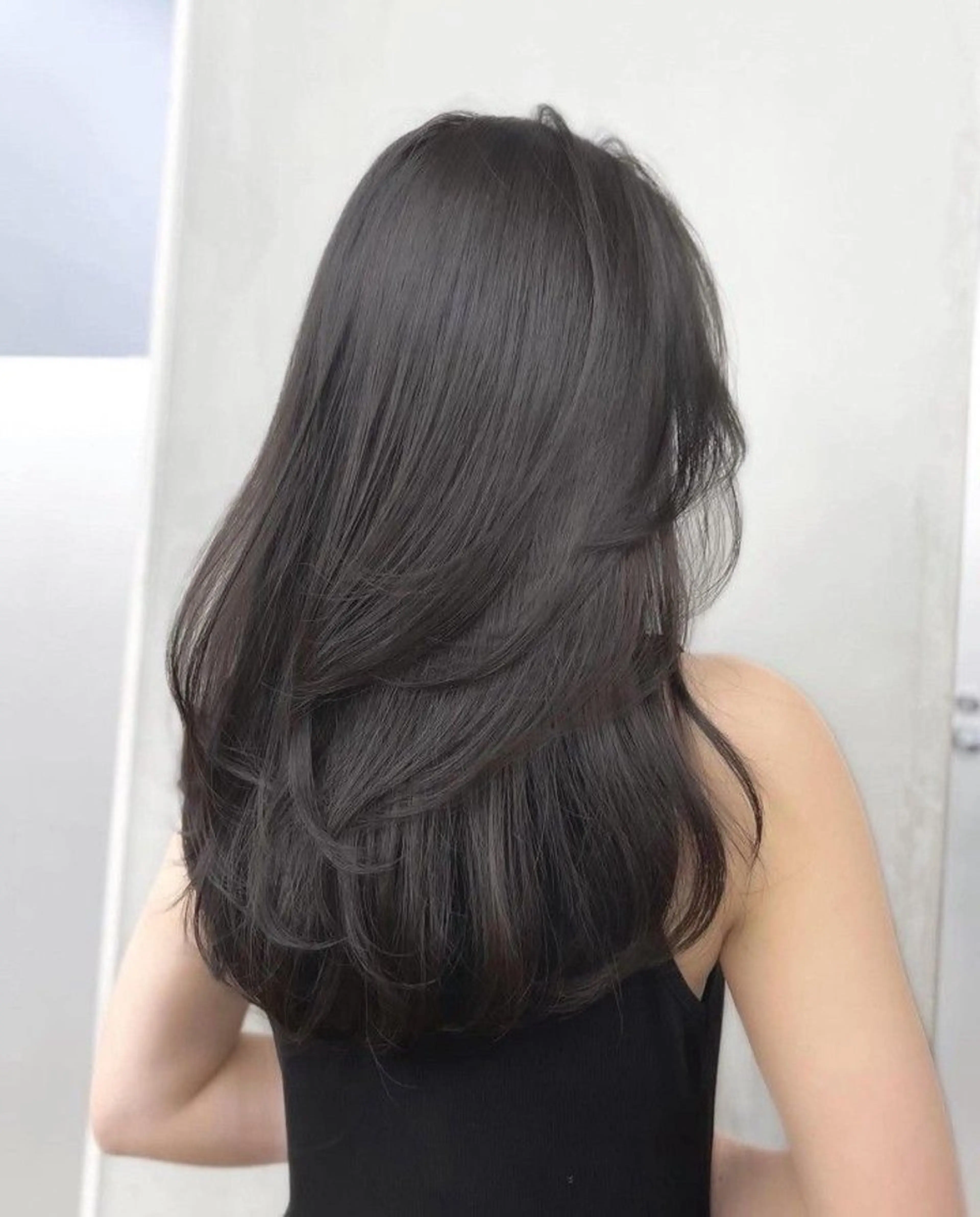 ロング カラー ヘアアレンジ カット ヘアカラー トリートメント ヘアセット レイヤー×透明感カラ ーHAYATOのヘアスタイル