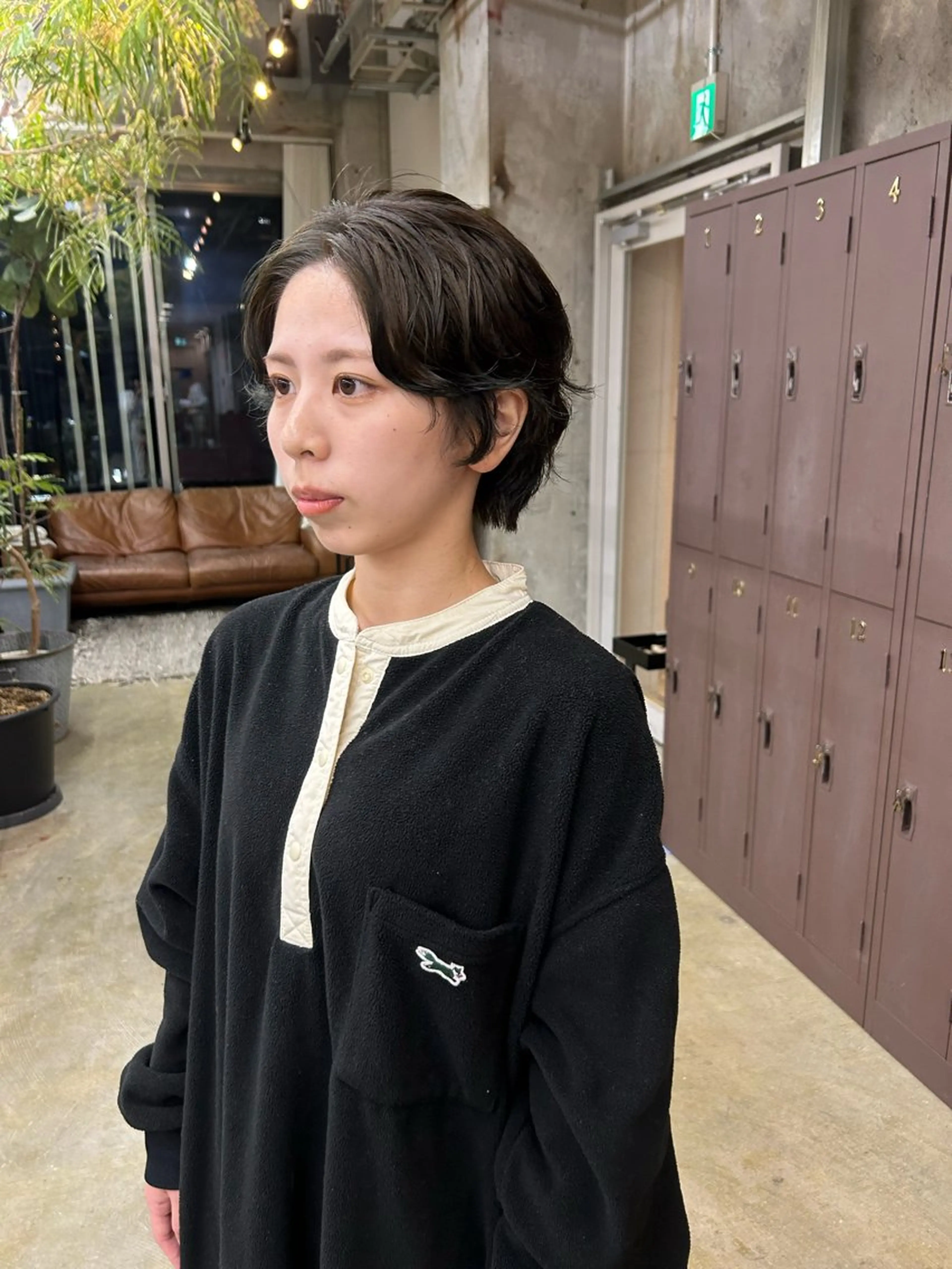 ショート カラー パーマ ショートヘア カット ヘアカラー パーマ 小川真歩/パーマ /暖色オリーブのヘアスタイル