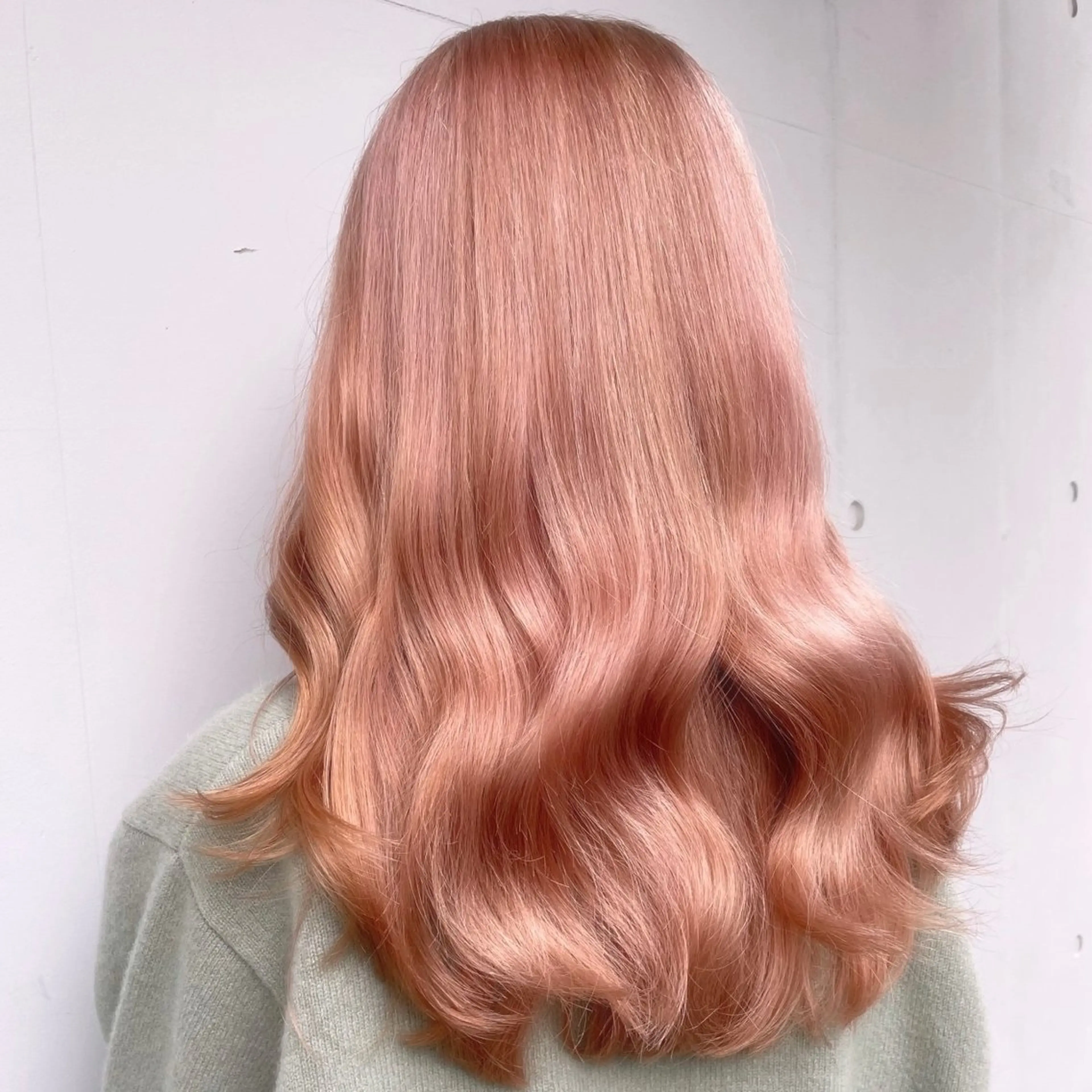 ロング カラー ブリーチ ケアブリーチ ダブルカラー ハイトーンカラー ピンクカラー ヘアカラー 藤澤 夏実/インナーカラーのヘアスタイル