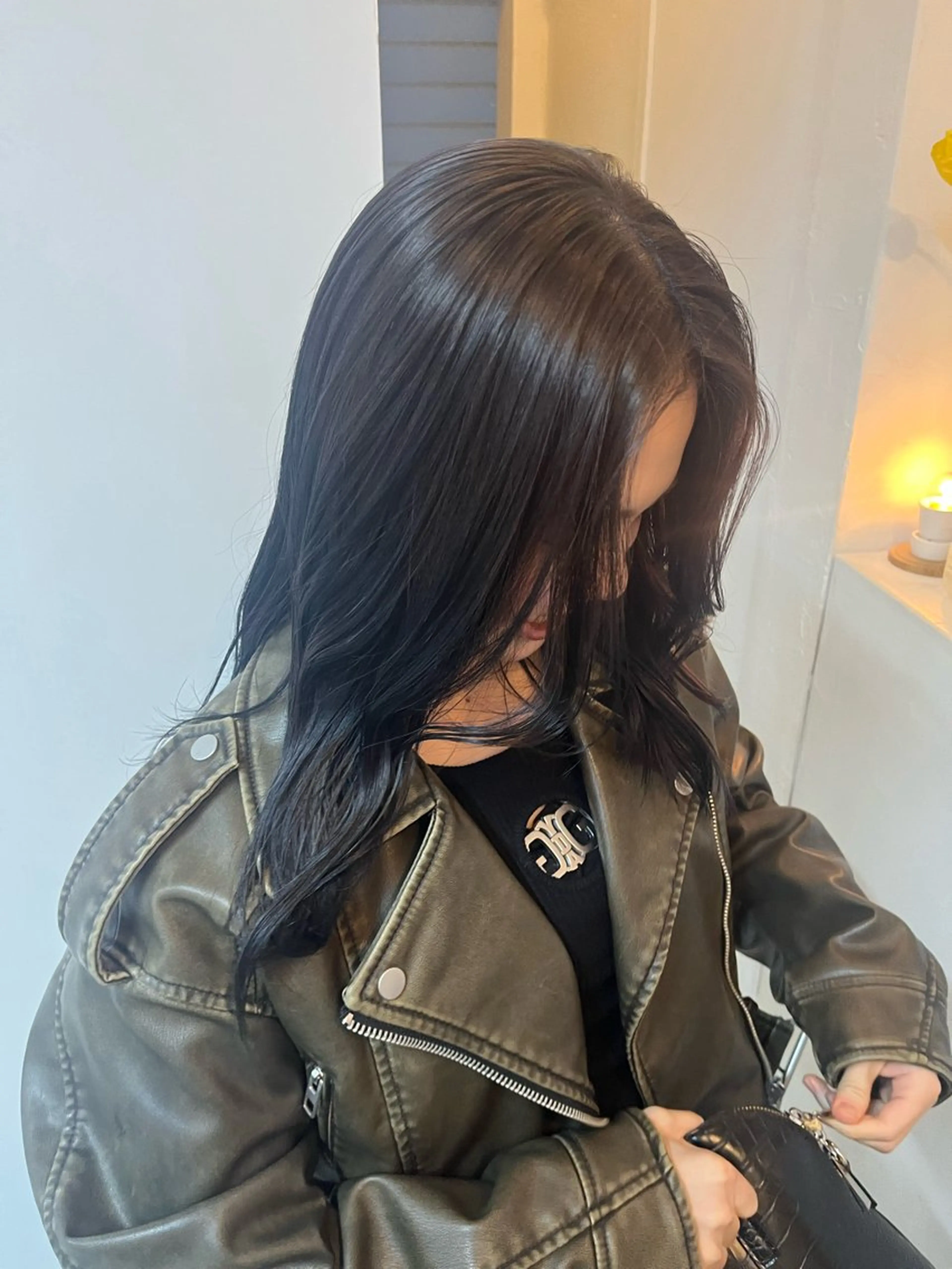 セミロング カラー 透明感カラー ヘアカラー kii♡カマツキ マオのヘアスタイル