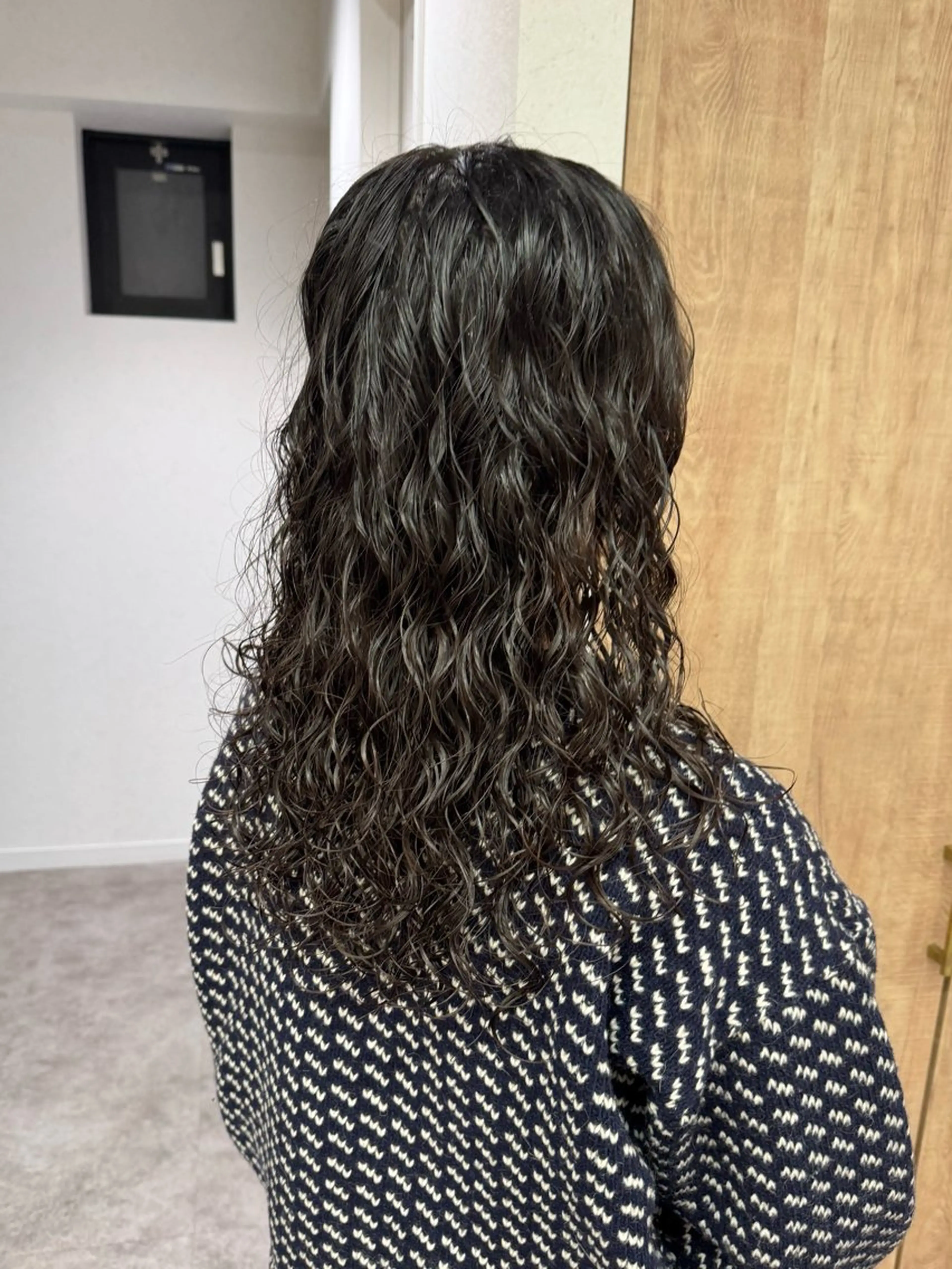 ロング パーマ ロング パーマ 艶カラーヘアアレンジ 縮毛矯正🍓ひふみのヘアスタイル
