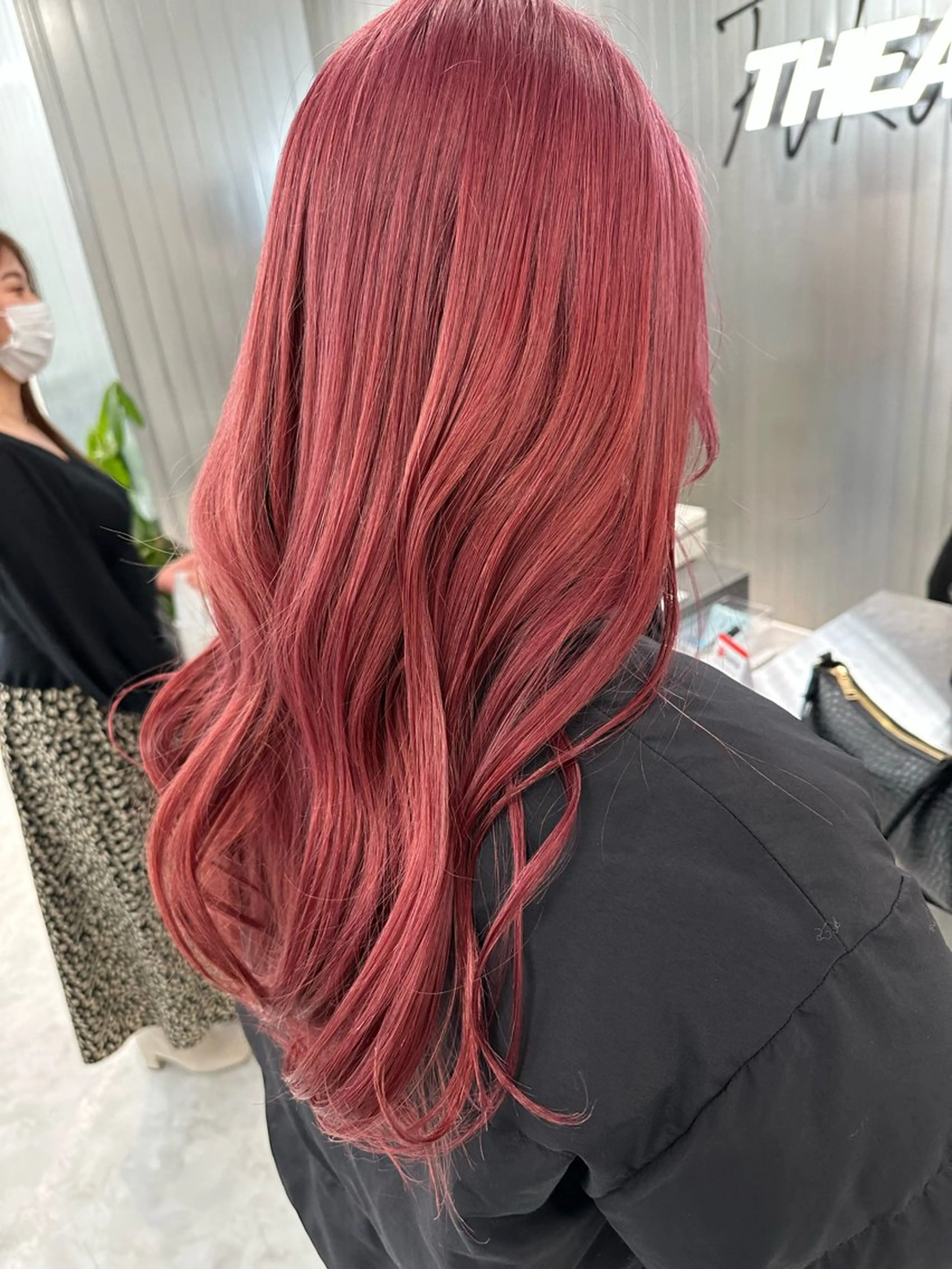 ロング カラー ケアブリーチ 韓国レイヤーKYONのヘアスタイル