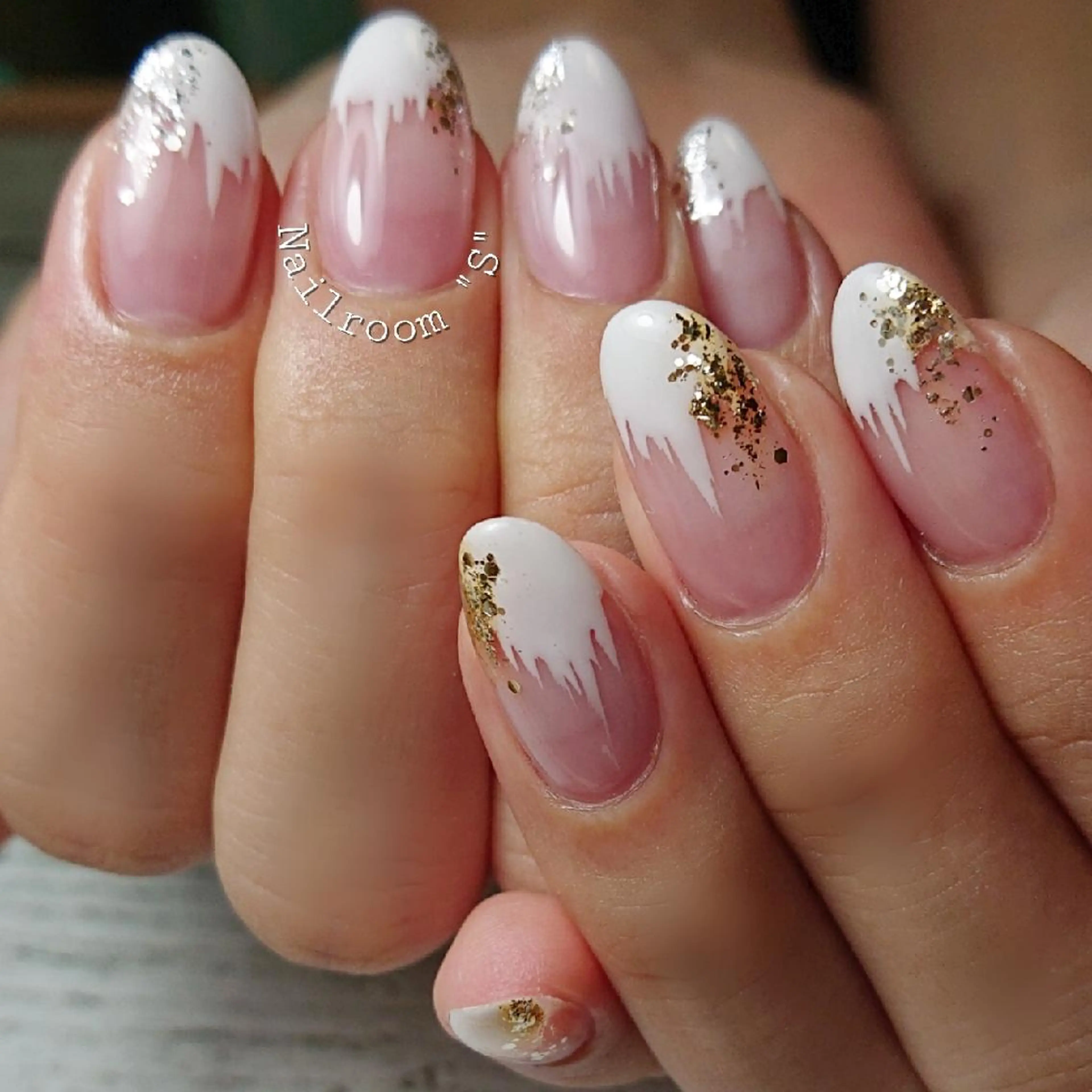ネイル ホワイト Nail room  "S"  SAKAIのネイルデザイン