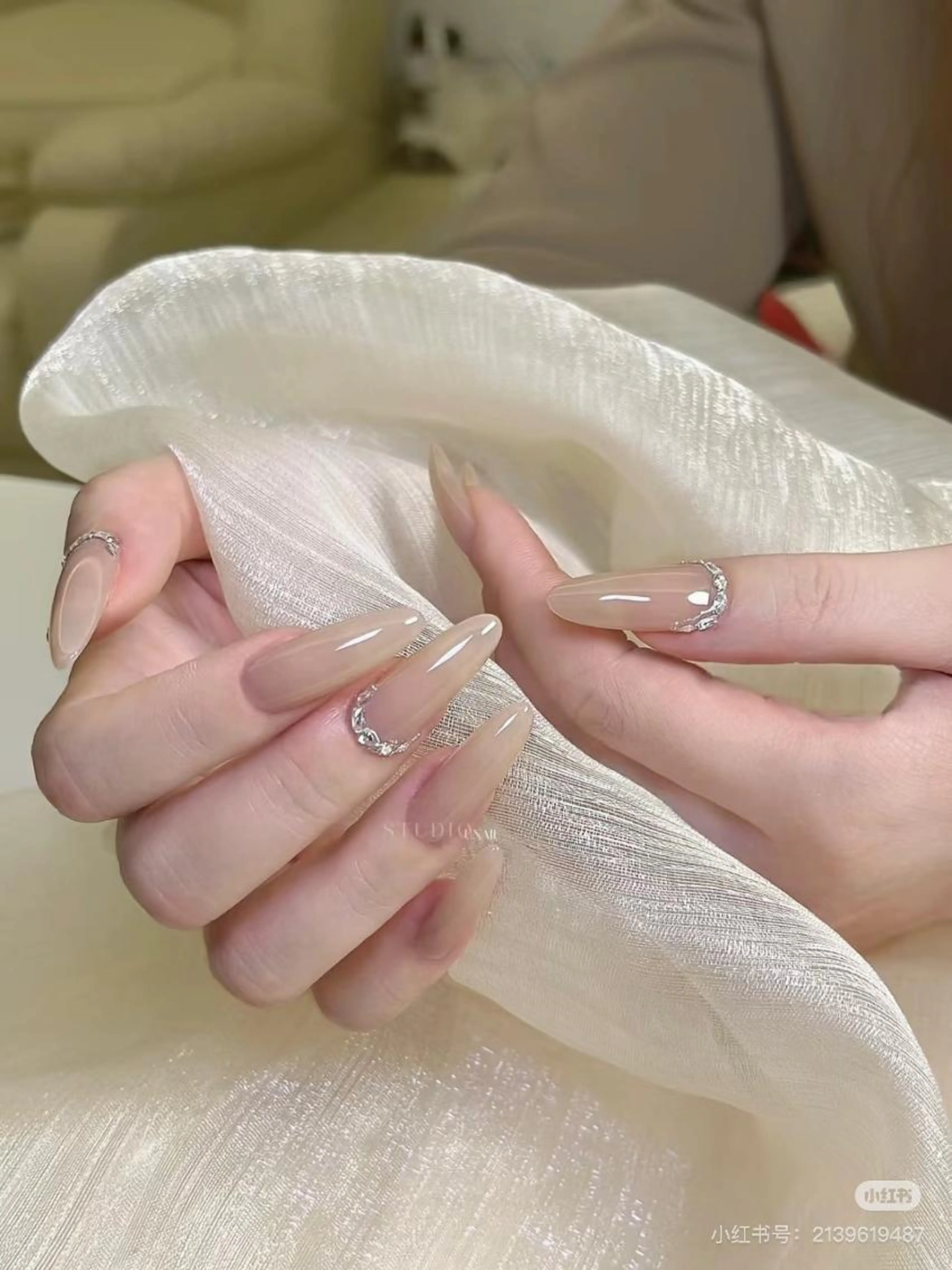 【平日限定★】🟢チップ長さだし+ワンカラー/ラメグラ土日9800→平日8,500の写真