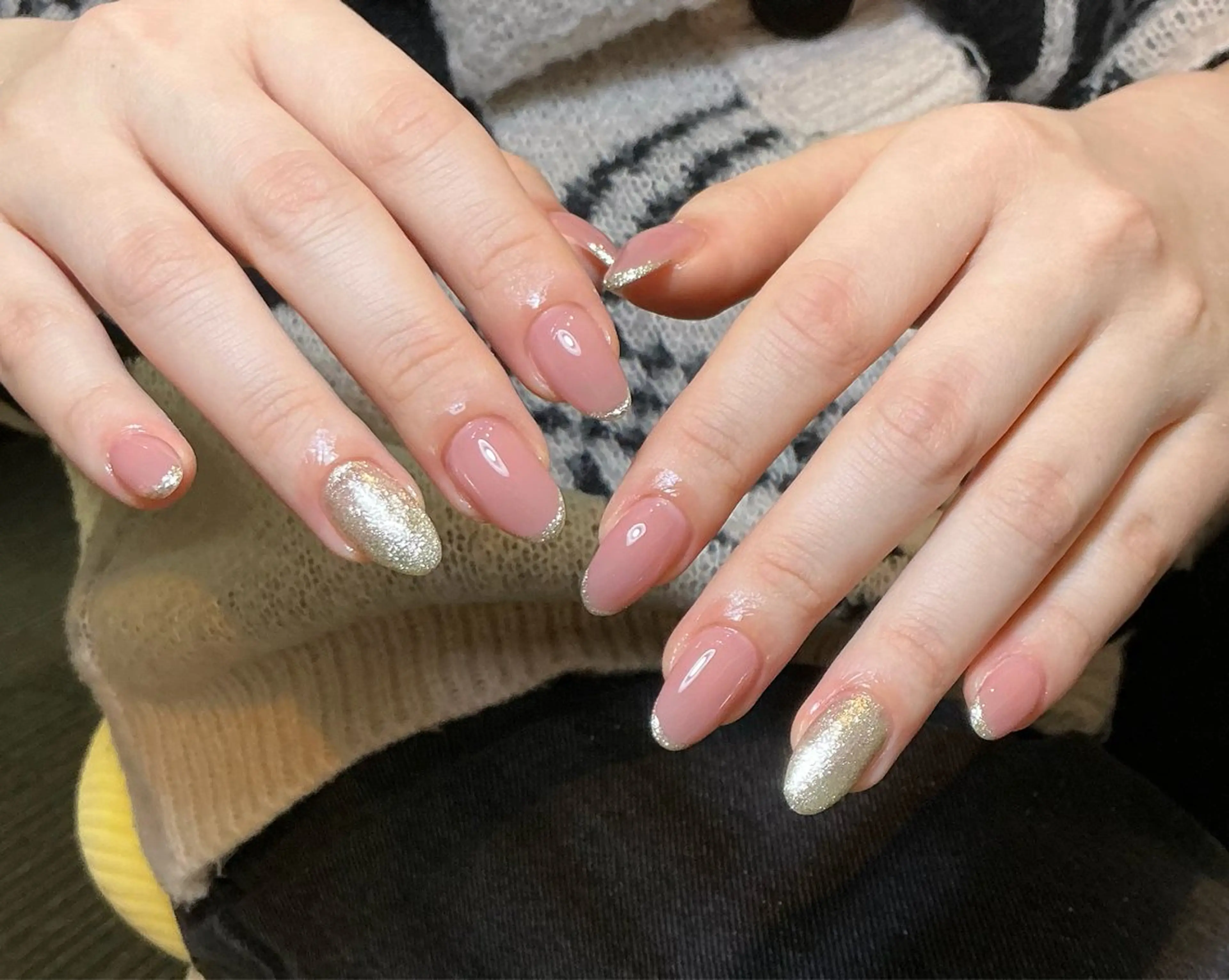 ネイル オーロラネイル チークネイル 長さ出し フットネイル フレンチネイル ハンドネイル ハンドケア J&C Nail Salon吉祥寺所属・YU KIのネイルデザイン