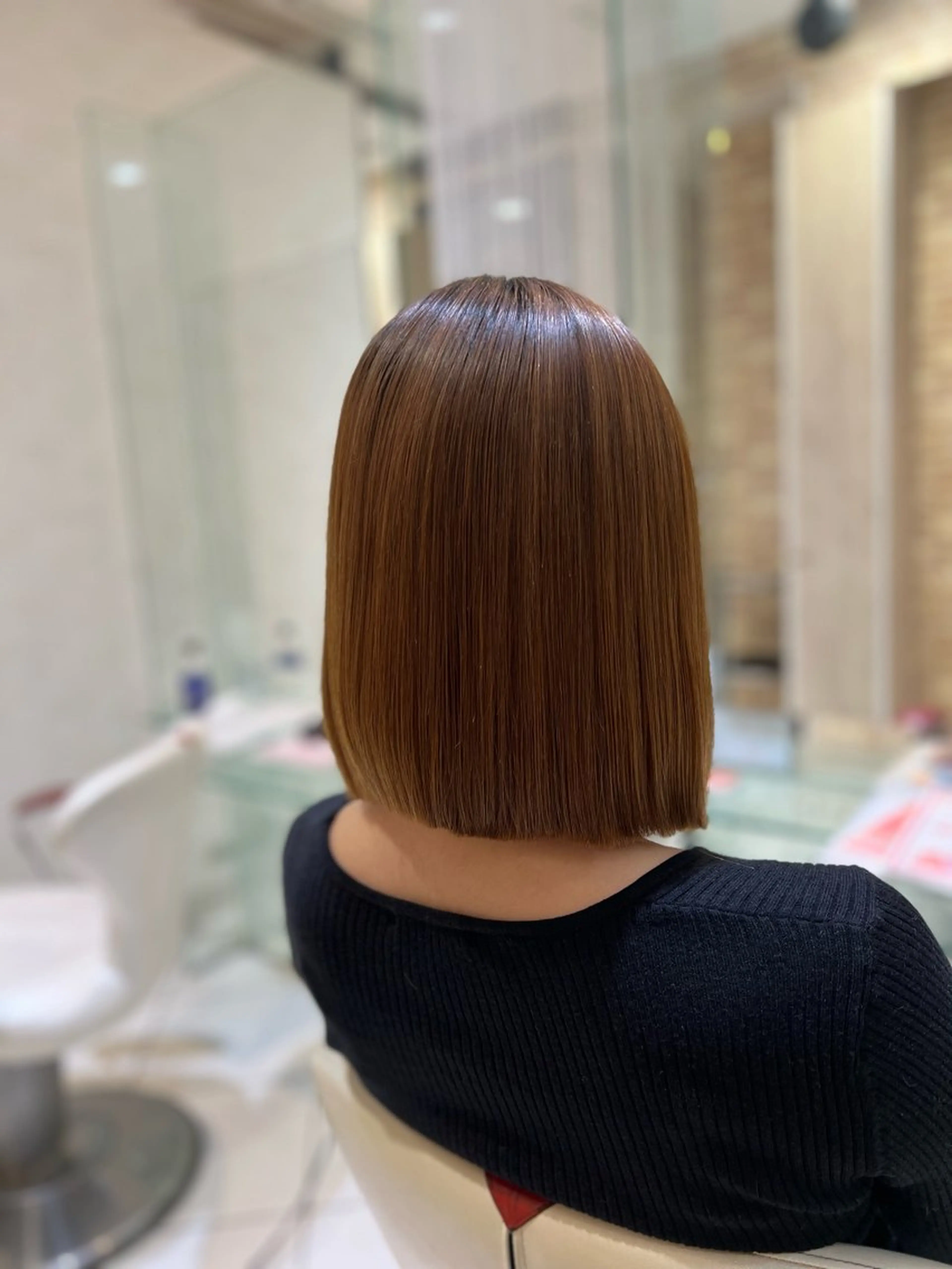 ショート カラー バレイヤージュ ブリーチ ケアブリーチ 透明感カラー デザインカラー カット トリートメント ボブ/ハイトーン髪質 改善/越谷✨クラモチのヘアスタイル