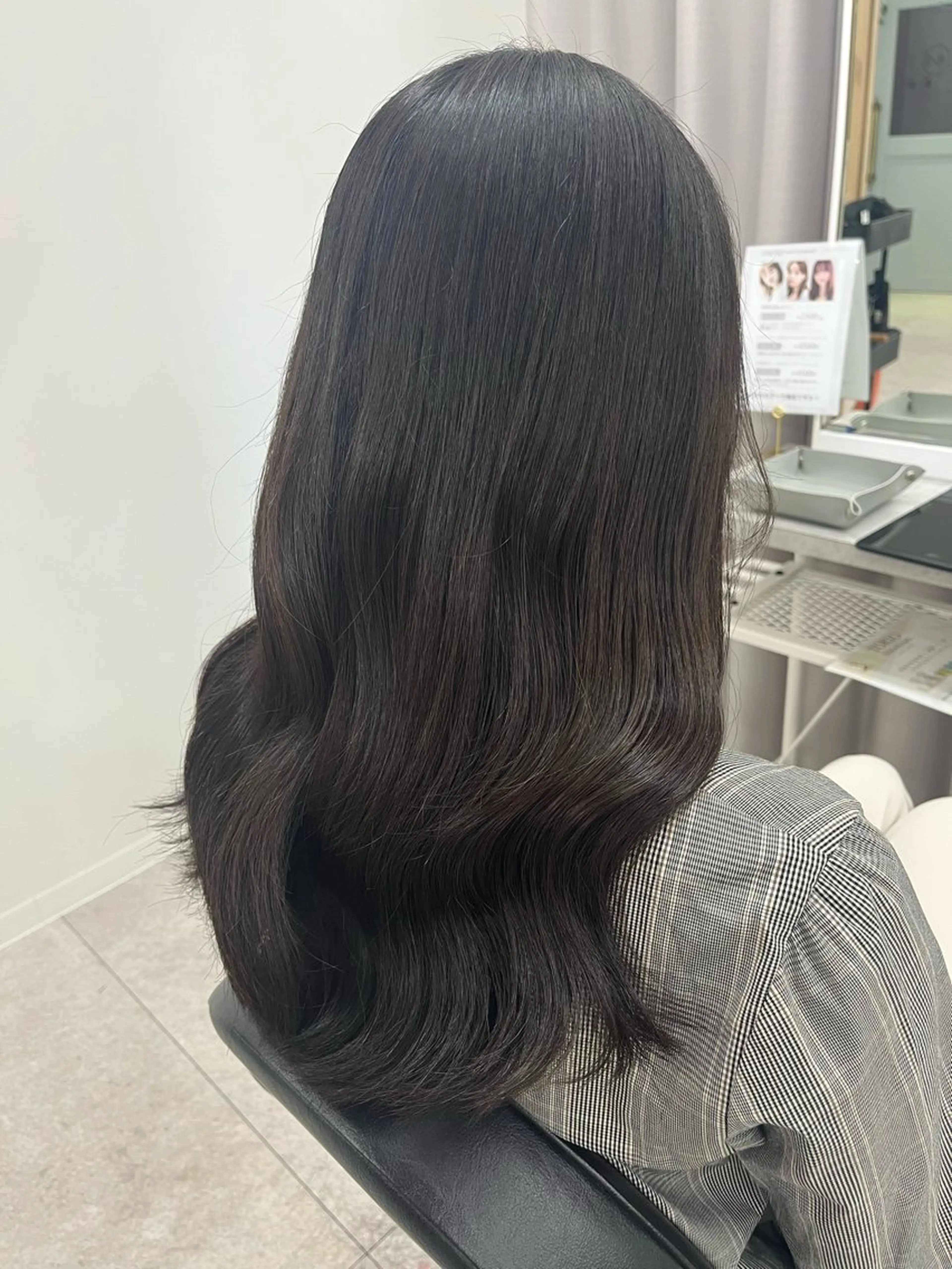 ロング カラー ブラウンカラー ダークブラウン カット ヘアカラー トリートメント 🫧ぷる艶カラー🫧 Yuubi🦩のヘアスタイル