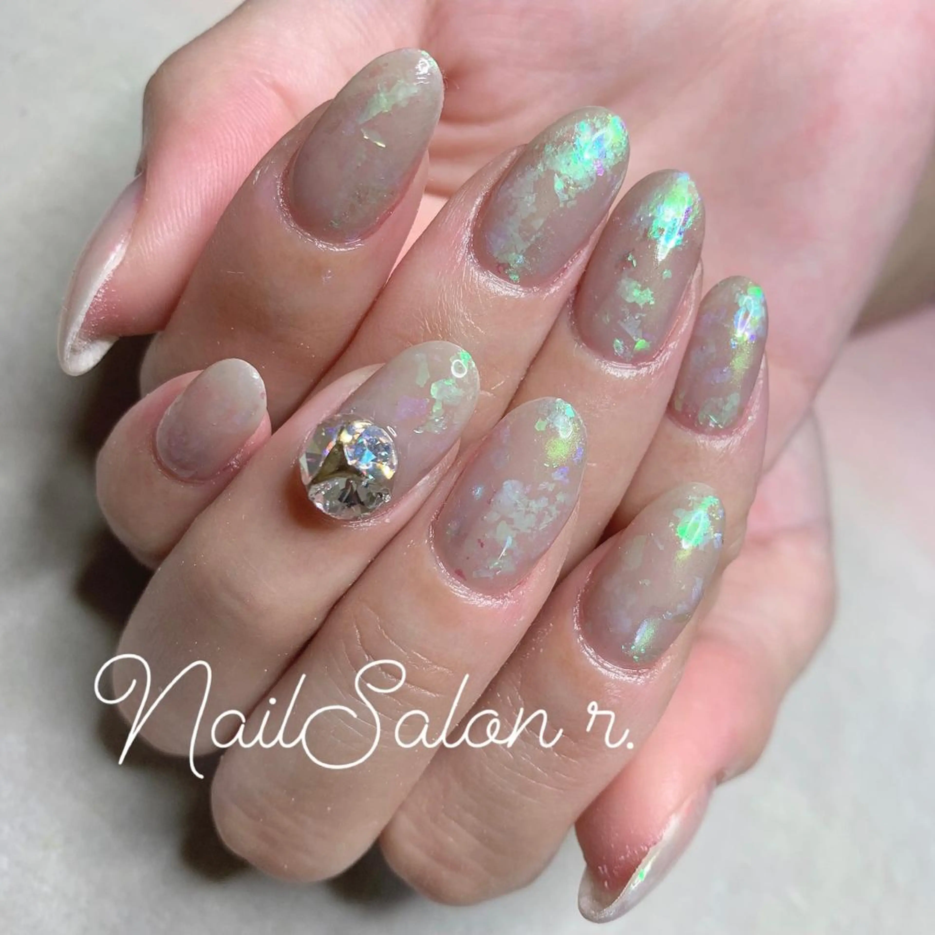 ネイル ハンドネイル Nailsalon r.のネイルデザイン