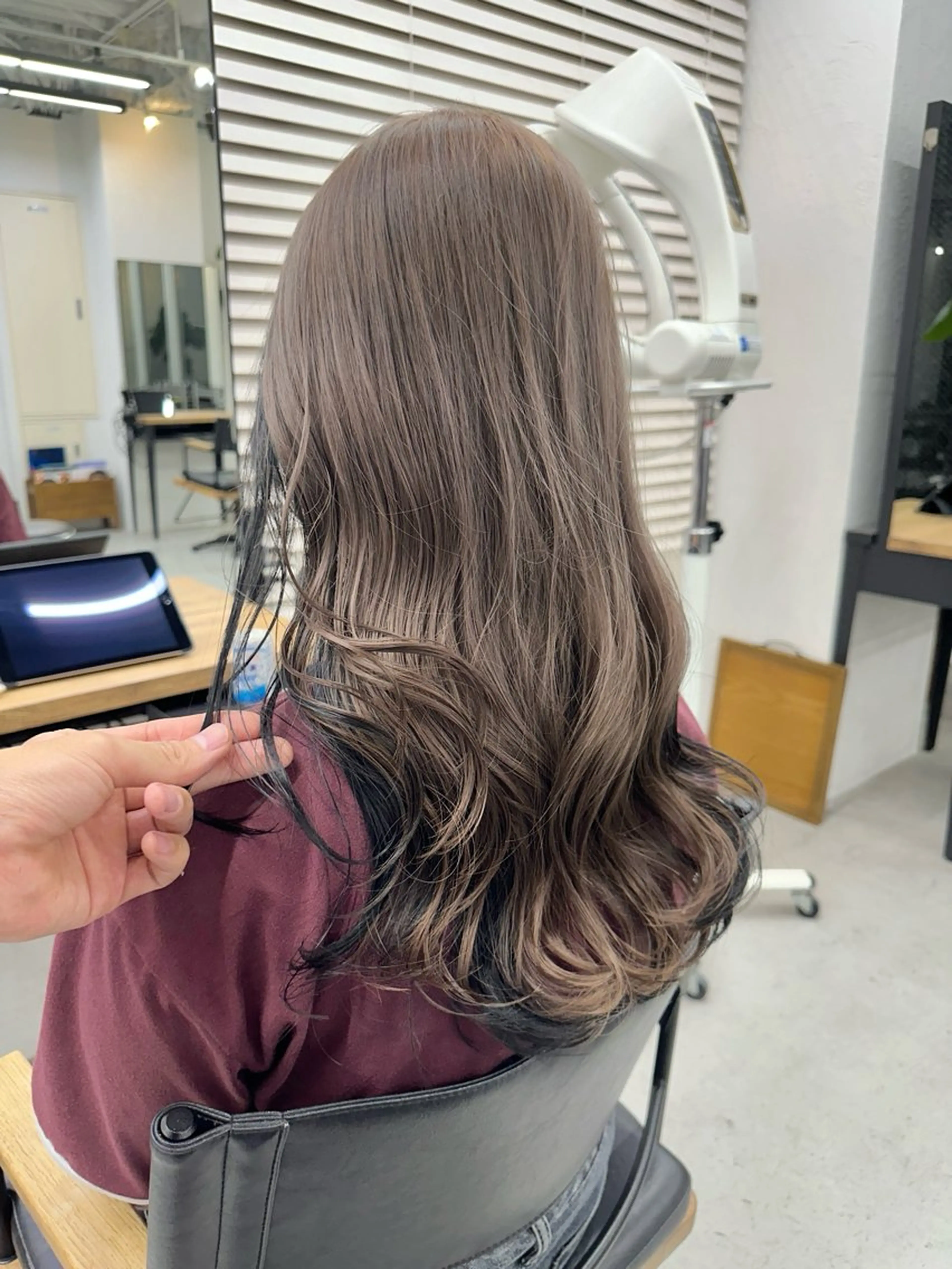 セミロング カラー グレージュ インナーカラー カット ヘアカラー トリートメント ブリーチダブルカラー 【koide】のヘアスタイル