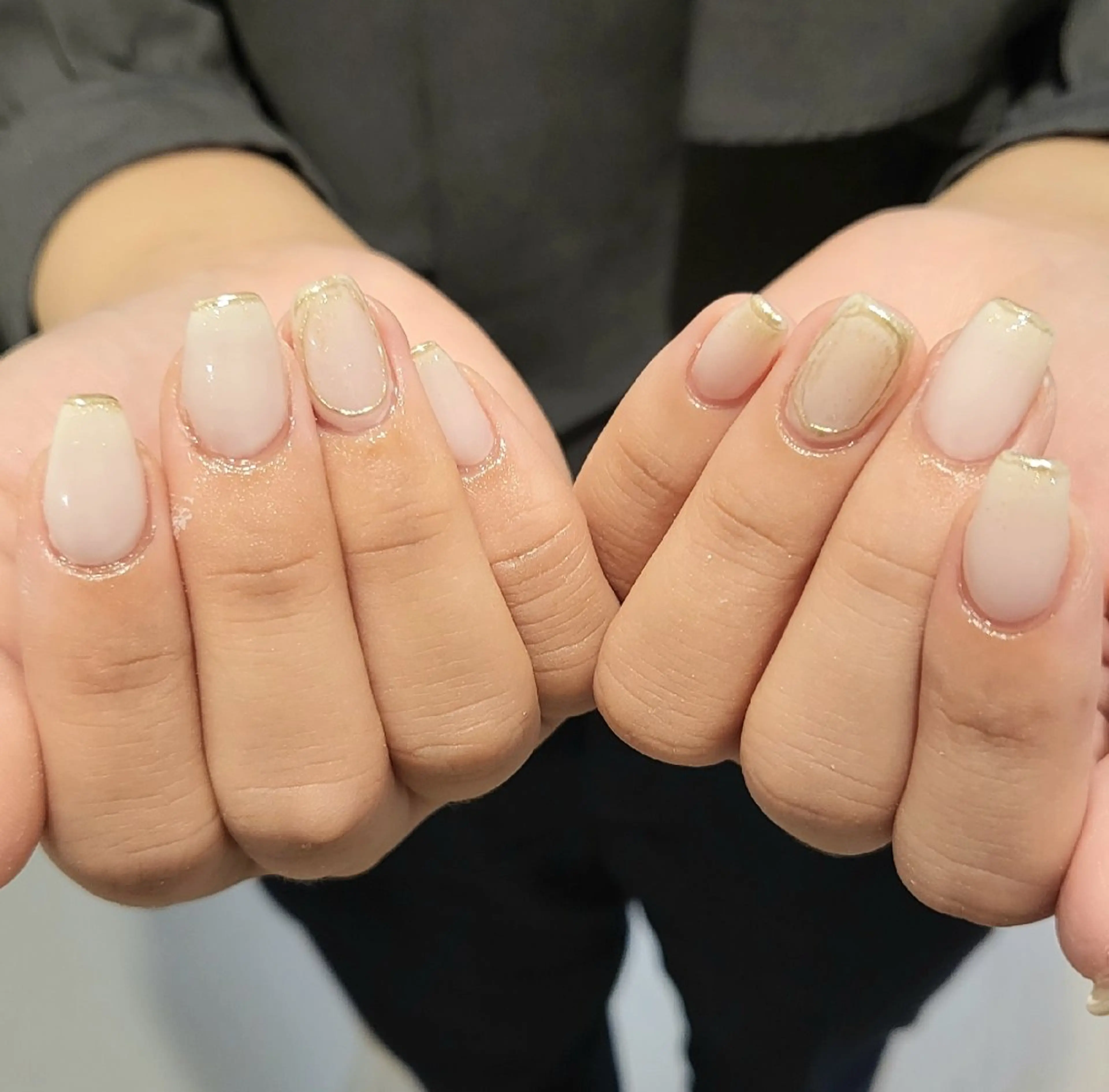 ネイル ハンドネイル フットネイル ハンドケア ease NAIL SALONのネイルデザイン