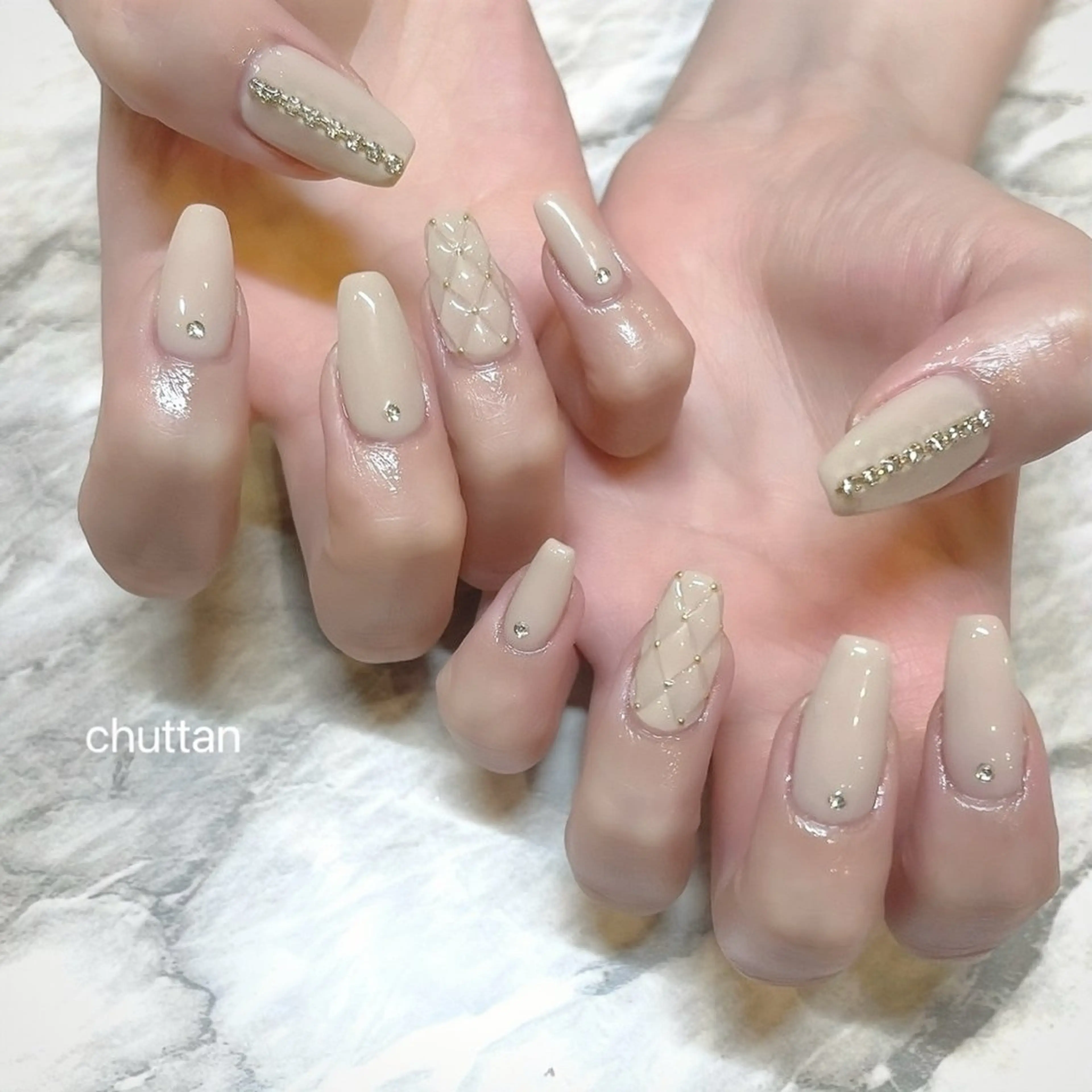 ネイル ハンドネイル CHULIL nailsalonのネイルデザイン