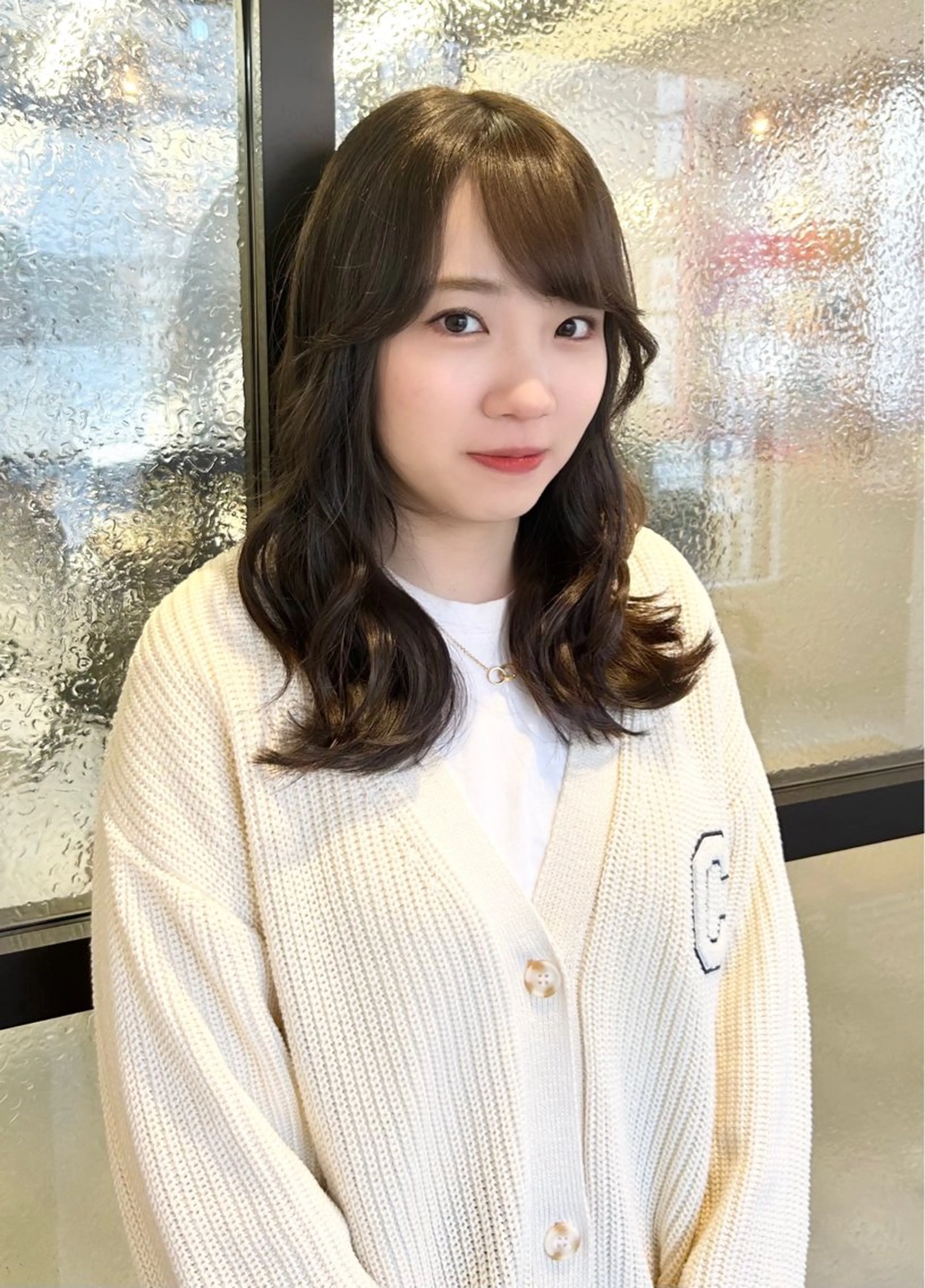 ミディアム カラー カット ヘアカラー トリートメント 🌿艶髪透明感 佐藤遥🌿のヘアスタイル