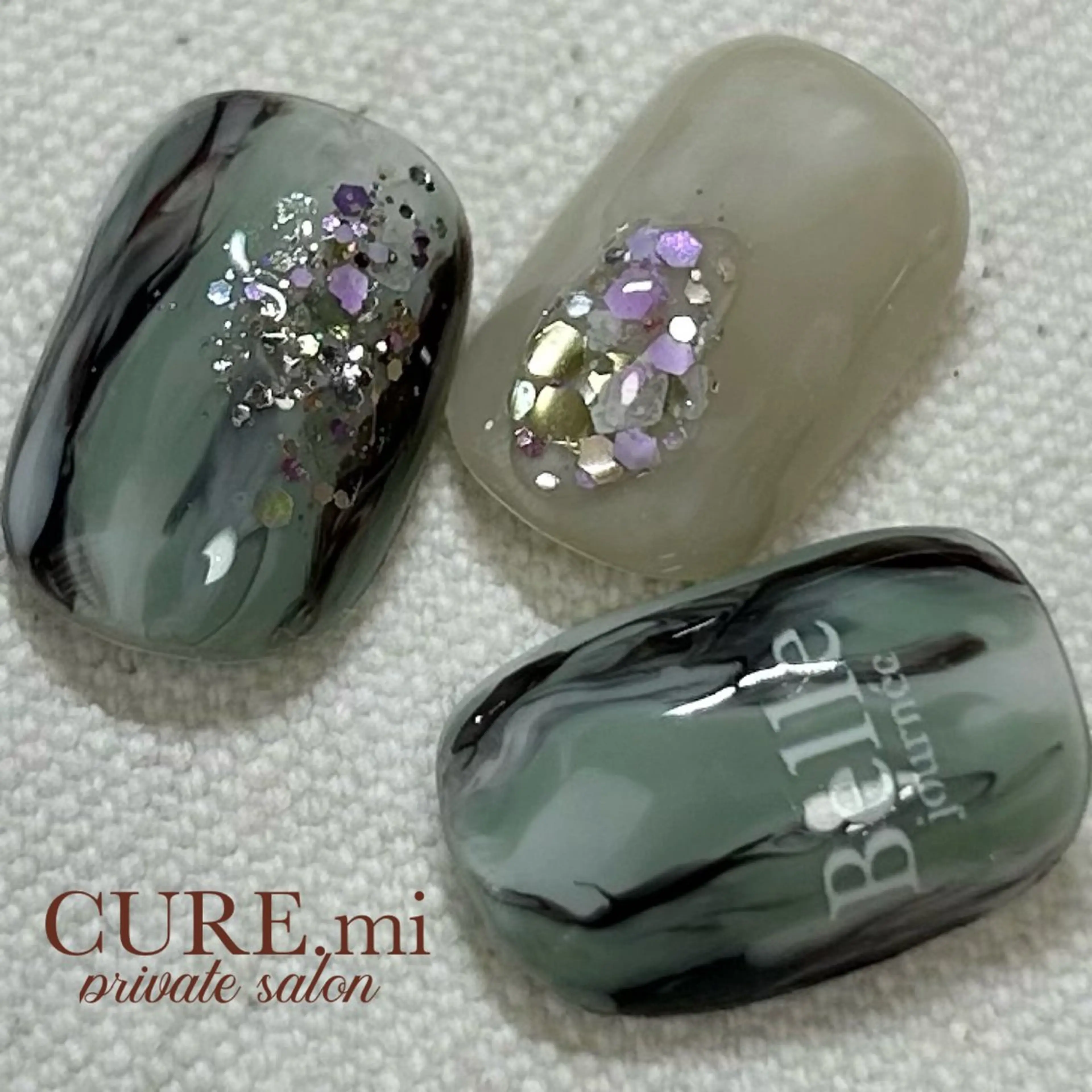 ネイル CURE.mi所属・伊藤 美香のネイルデザイン