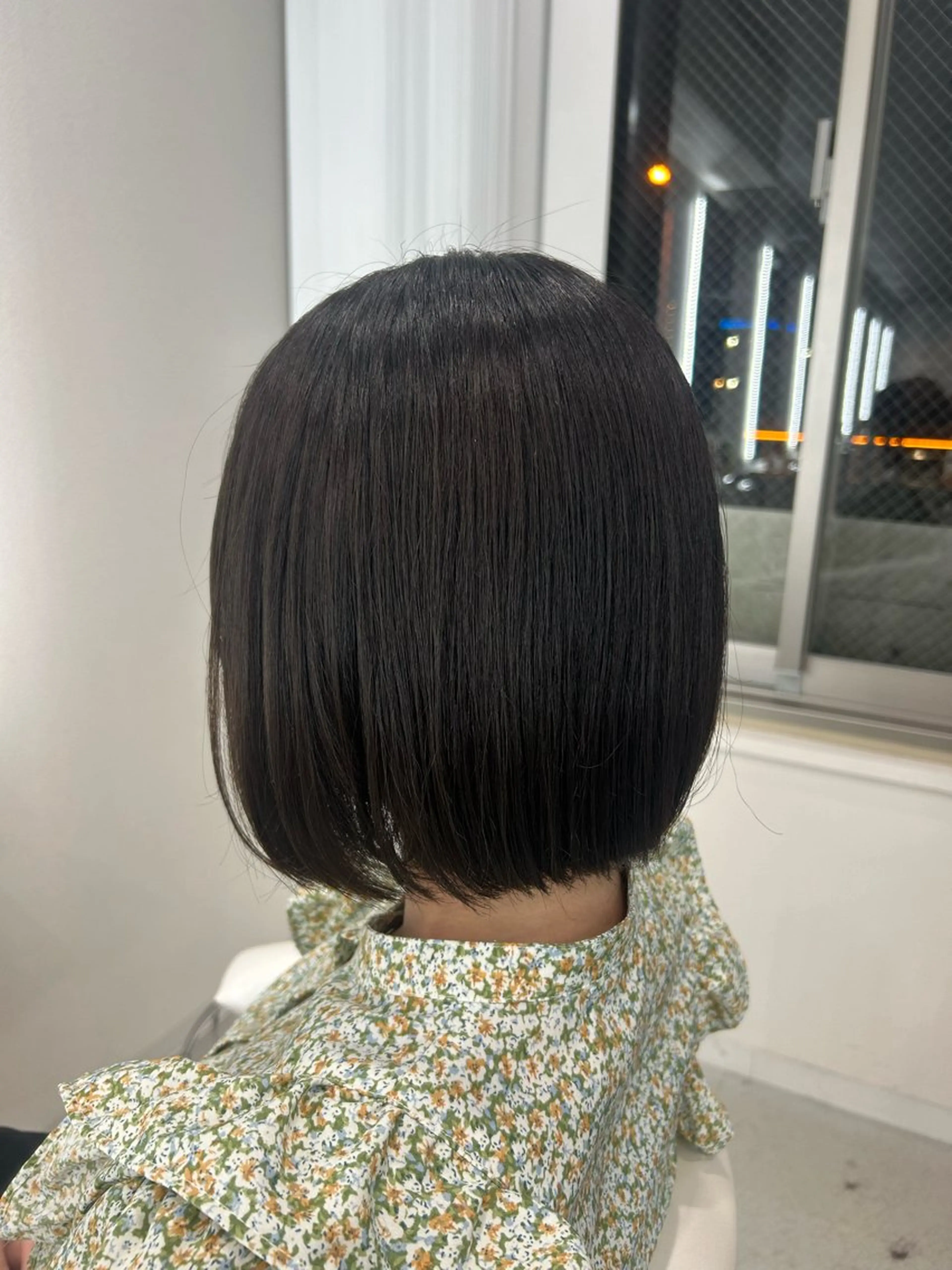 ショート ボブ カット ヘアカラー あやめ🪽 オリーブ/ハイトーンのヘアスタイル