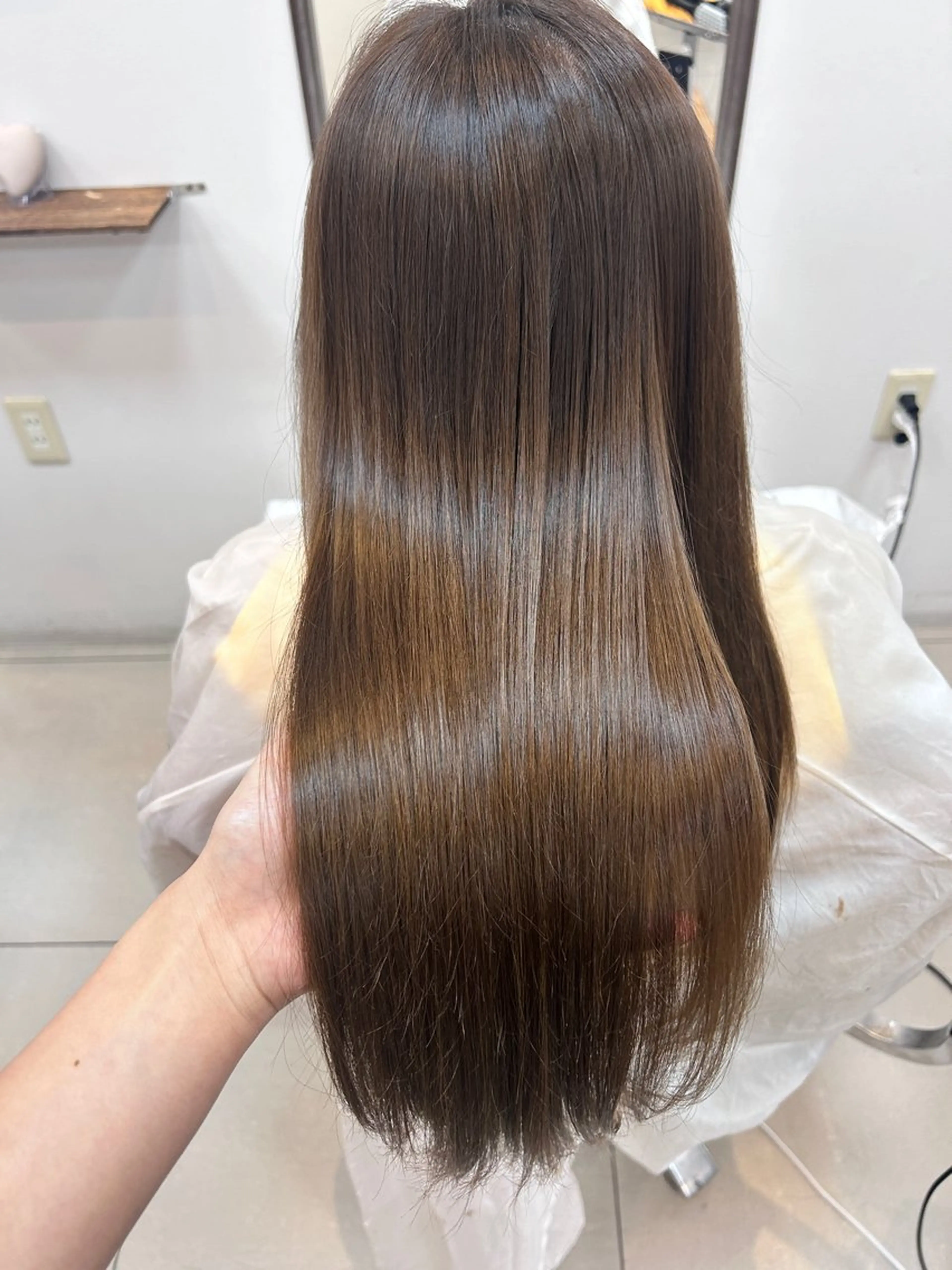 ロング カラー 髪質改善 阪田 真奈未のヘアスタイル