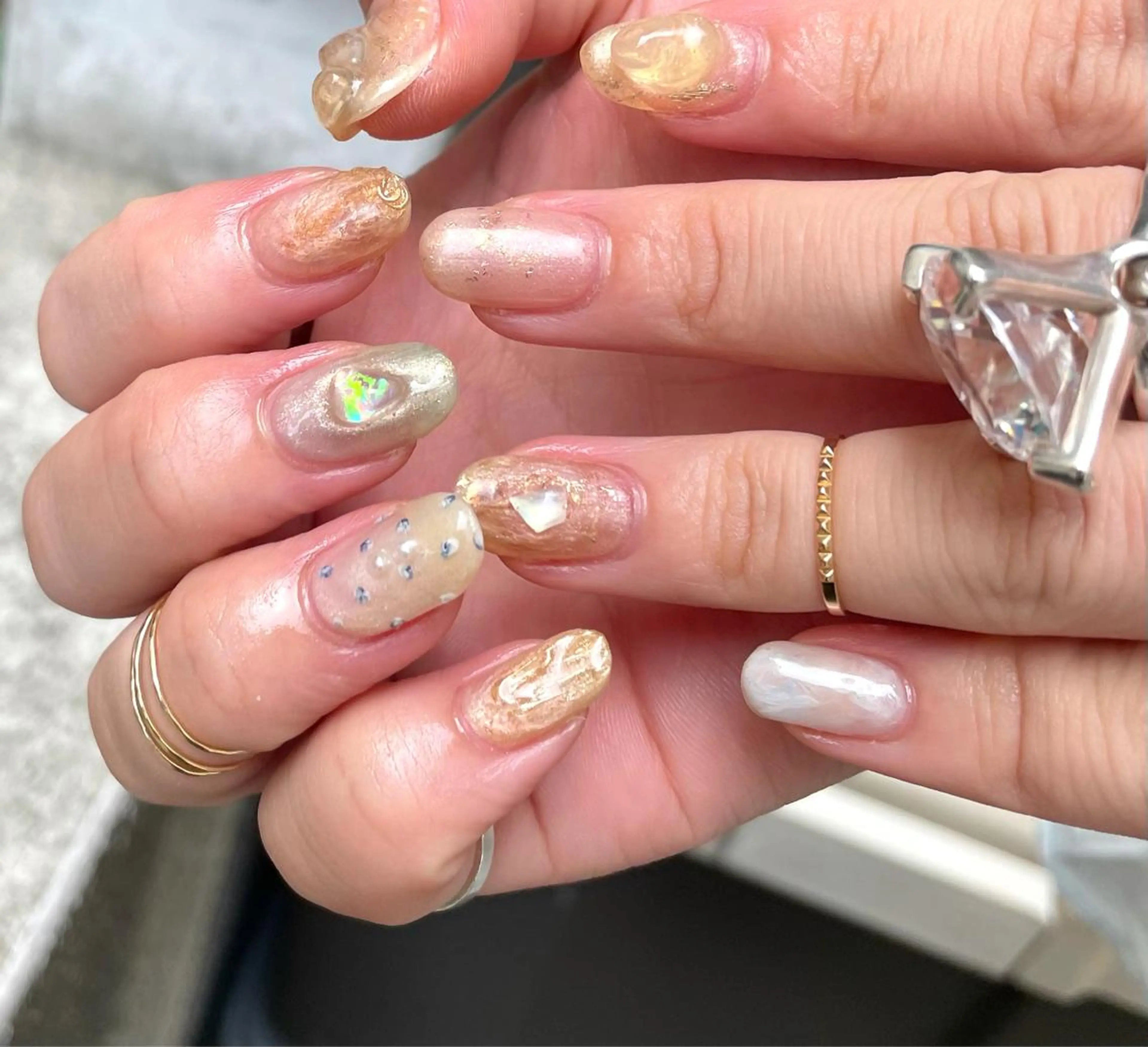 ネイル マットネイル ミラーネイル ニュアンスネイル ハンドネイル lore. nailのネイルデザイン