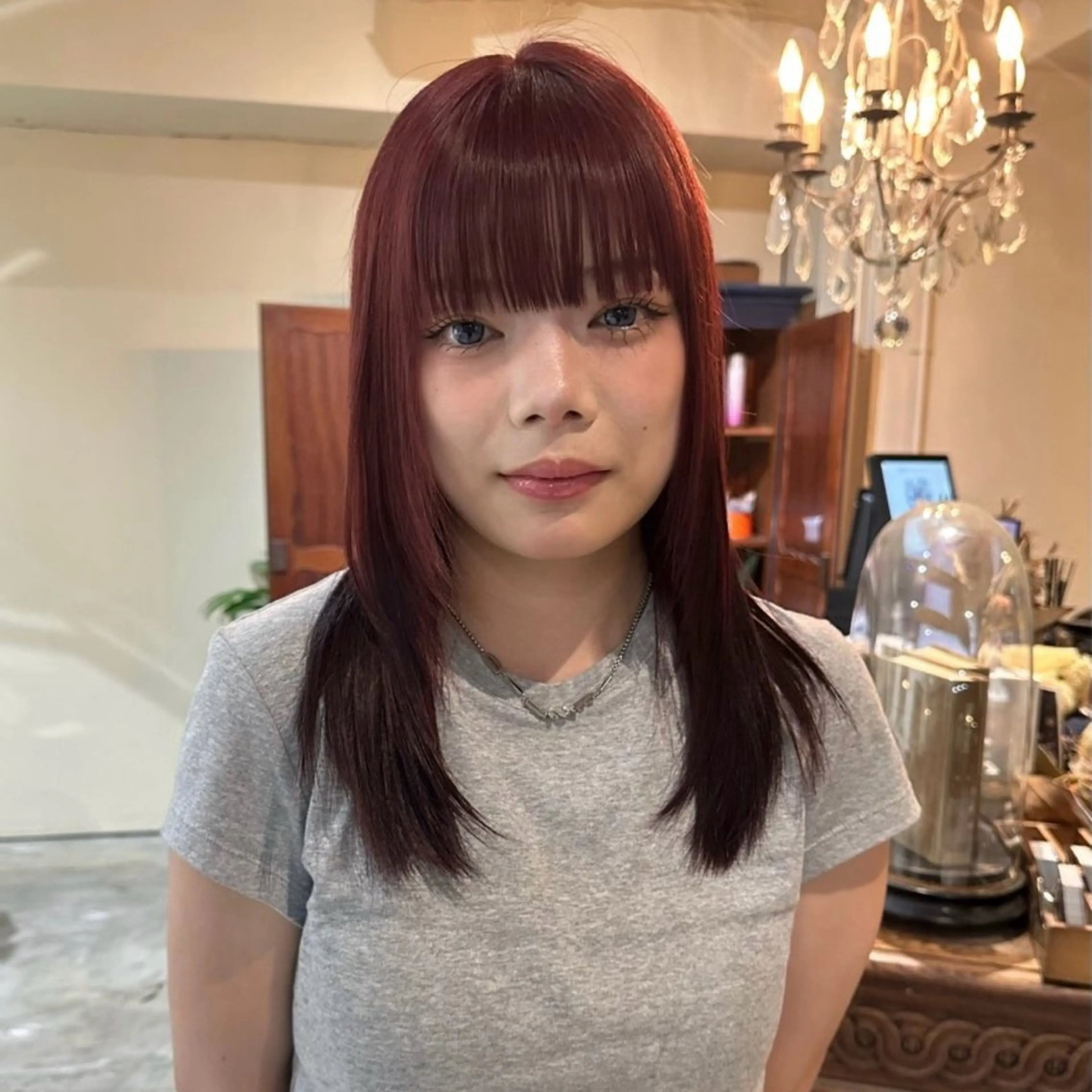 セミロング カラー もりやま りりかのヘアスタイル