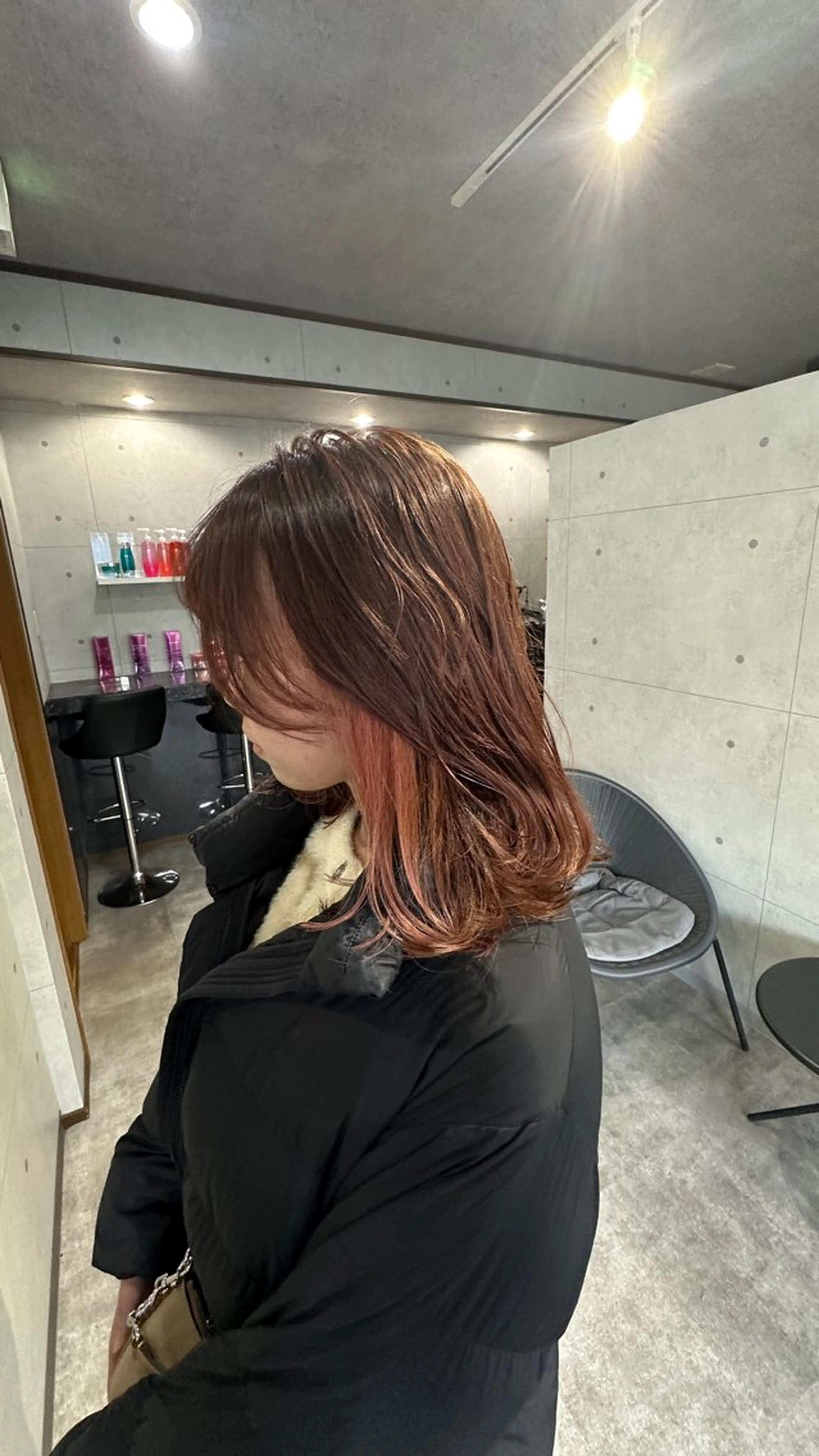 ミディアム 外国人風カラー ハイライト レイヤーカット REVE所属・馬場  麻応のヘアスタイル
