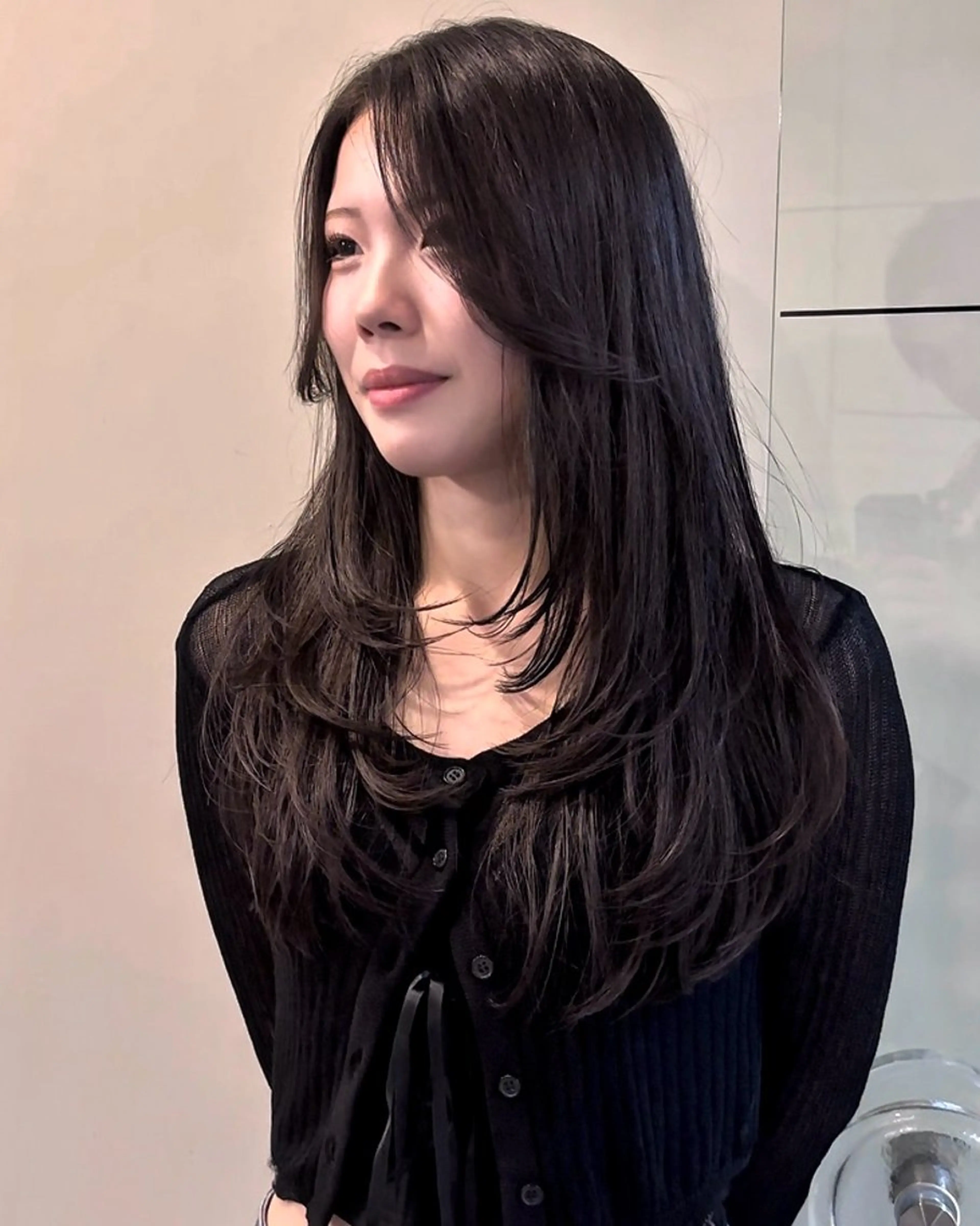 ロング カラー グレージュ ハイレイヤー レイヤーカット カット ヘアカラー トリートメント ダメージレス美容師 🌱水島侑理のヘアスタイル