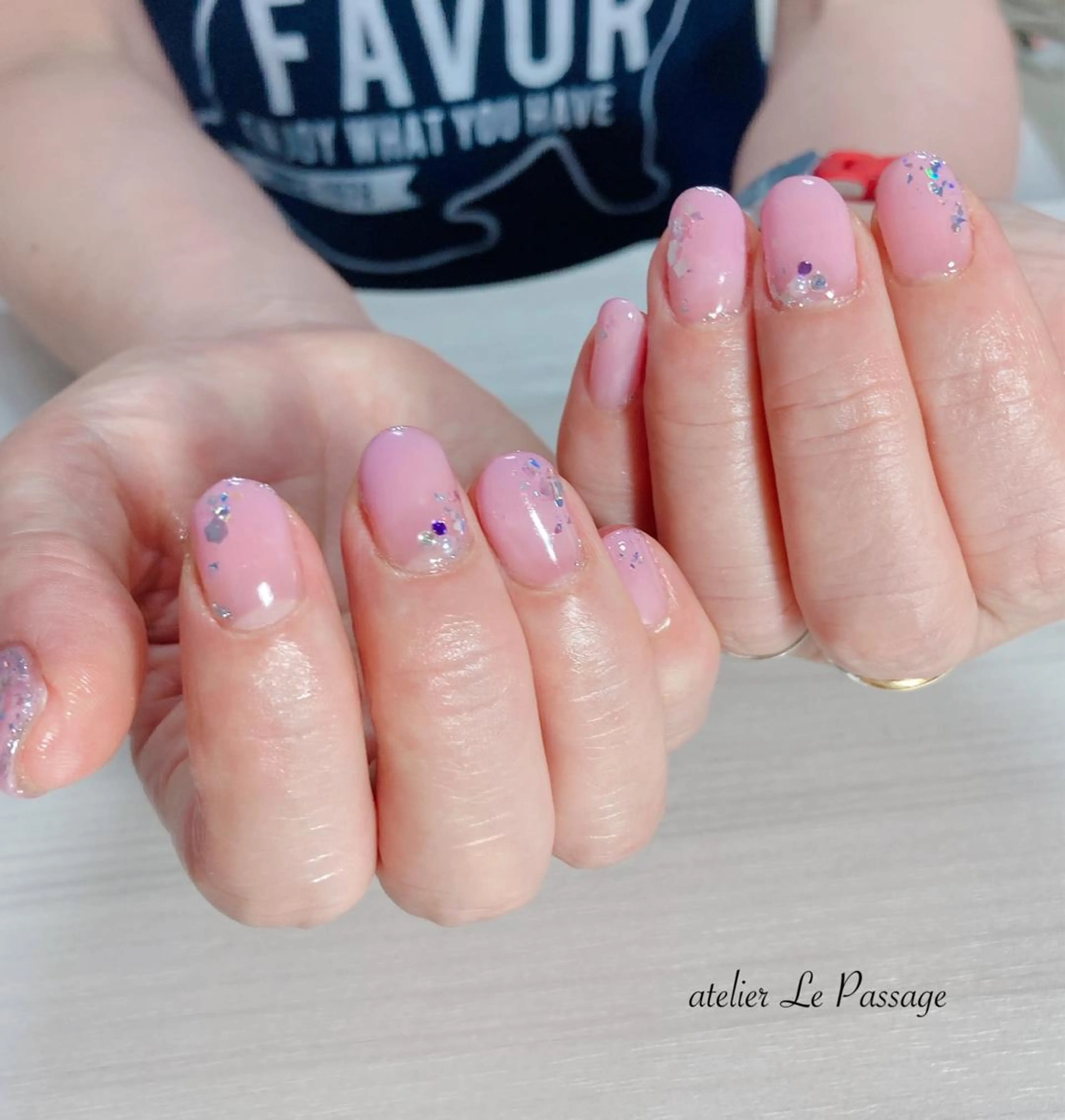 ネイル ジェルネイル オフィスネイル パラジェル シンプルネイル 夏ネイル Atelier Le Passage所属・h nakatsukaのネイルデザイン