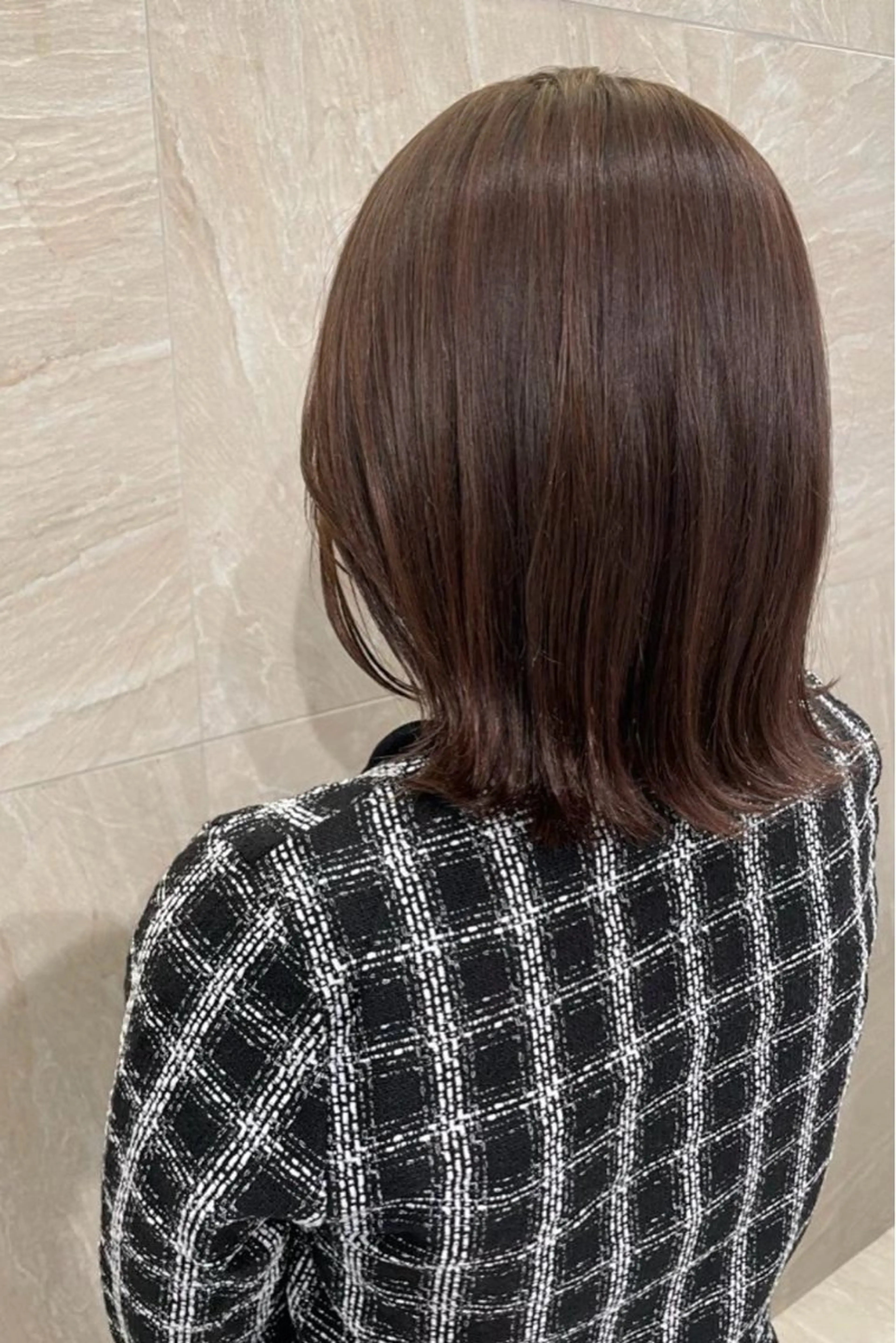 カラー 小川 優衣のヘアスタイル