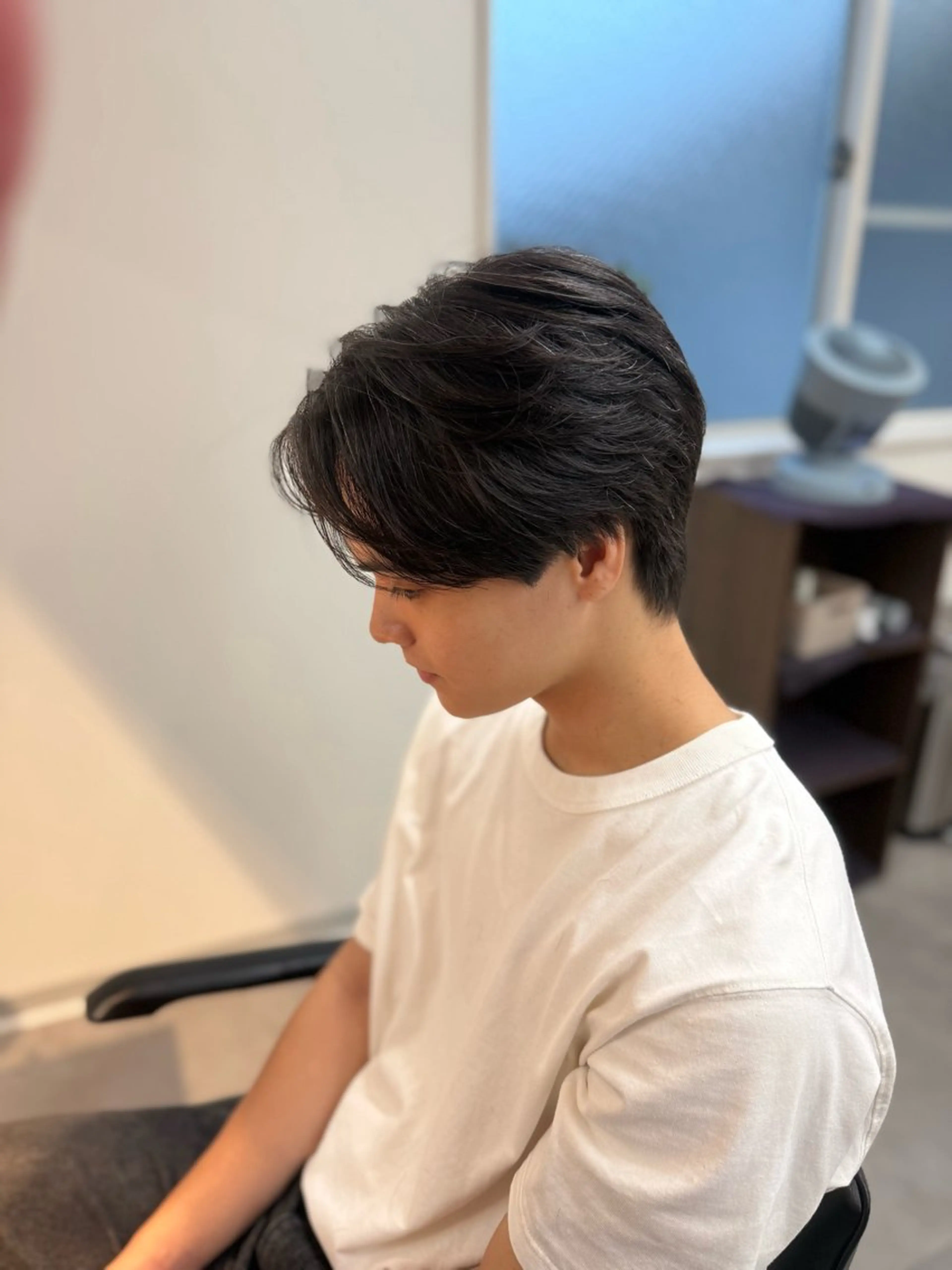 メンズ センターパート ダウンパーマ フェザーパーマ カルマパーマ メンズ韓国風 カット 縮毛矯正 トリートメント ✂️曲がる縮毛矯正✨ MEN'S/髪質改善のヘアスタイル